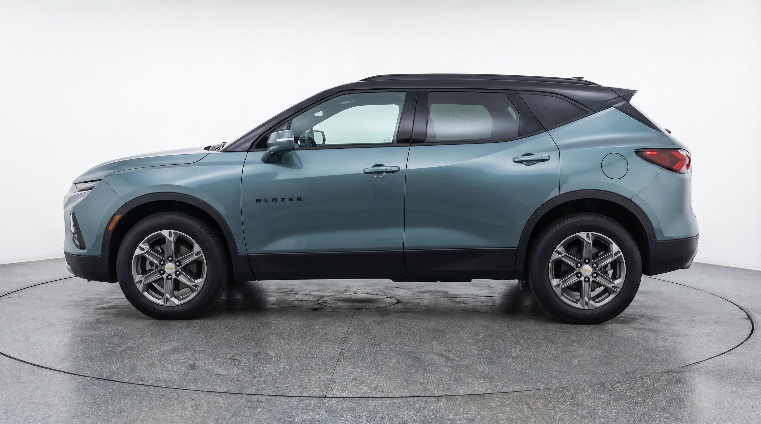 Thumbnail: 2025 Chevrolet Blazer - 5
