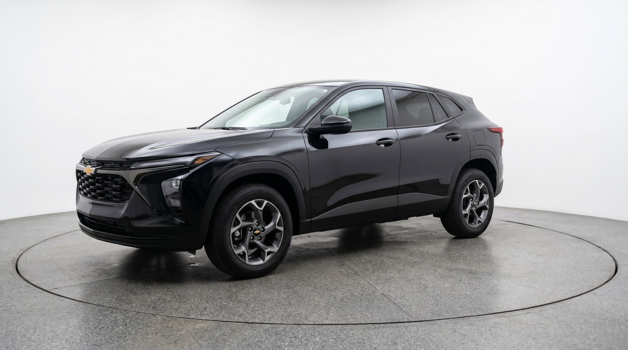Thumbnail: 2025 Chevrolet Trax - 3