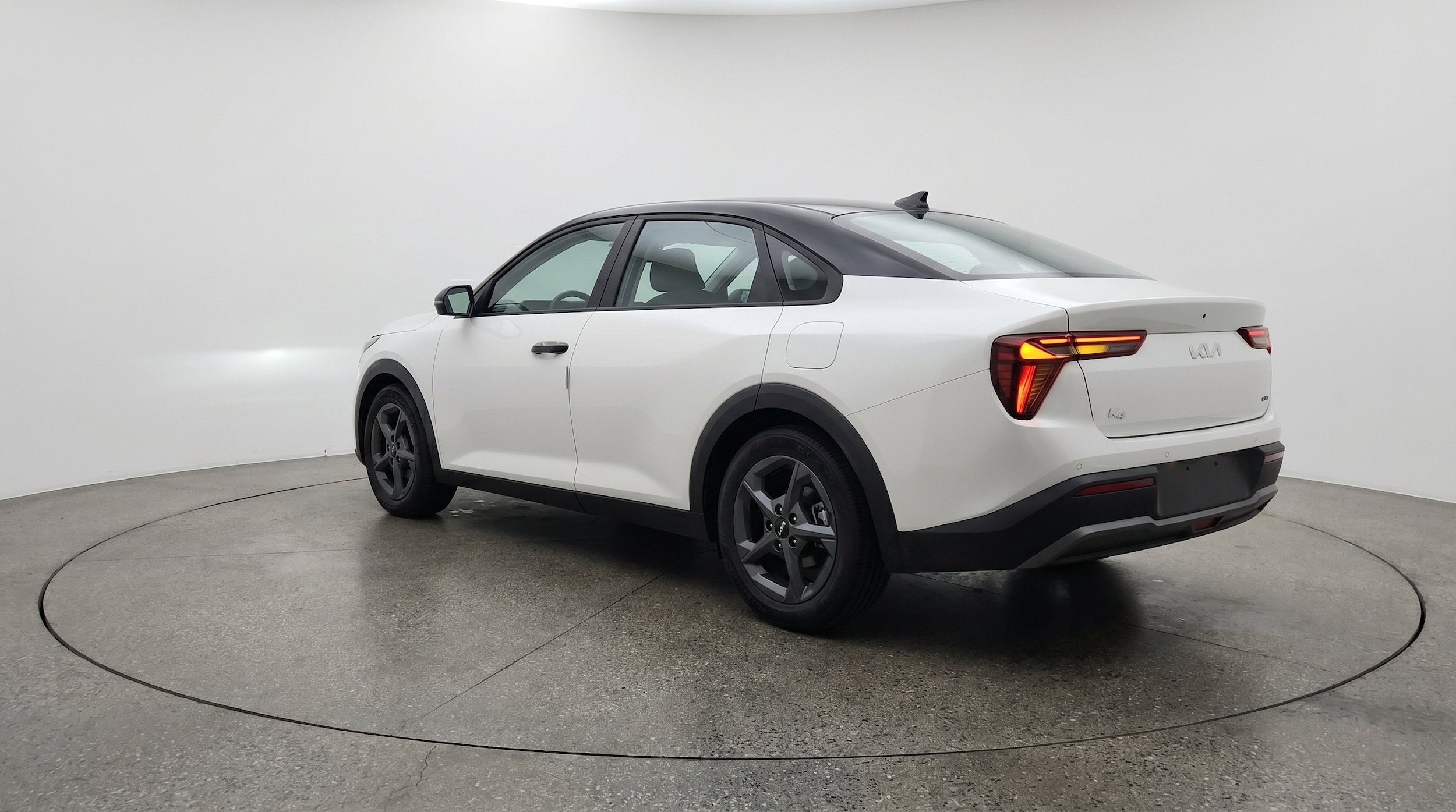 Thumbnail: 2026 Kia K4 - 6