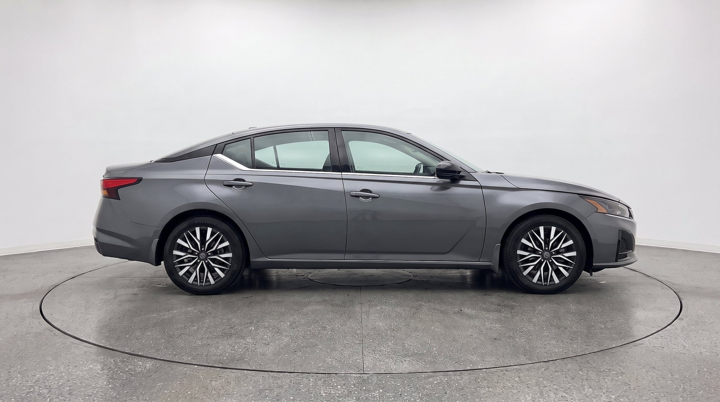 Thumbnail: 2025 Nissan Altima - 10