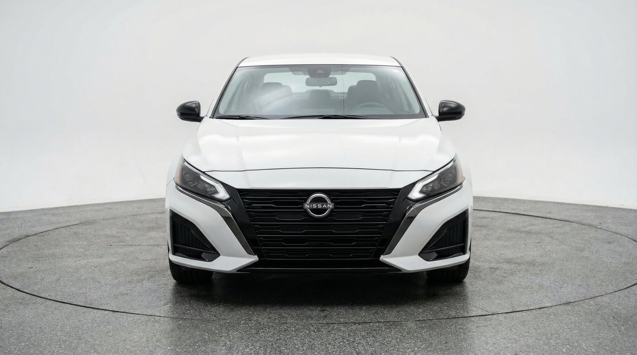 Thumbnail: 2025 Nissan Altima - 2