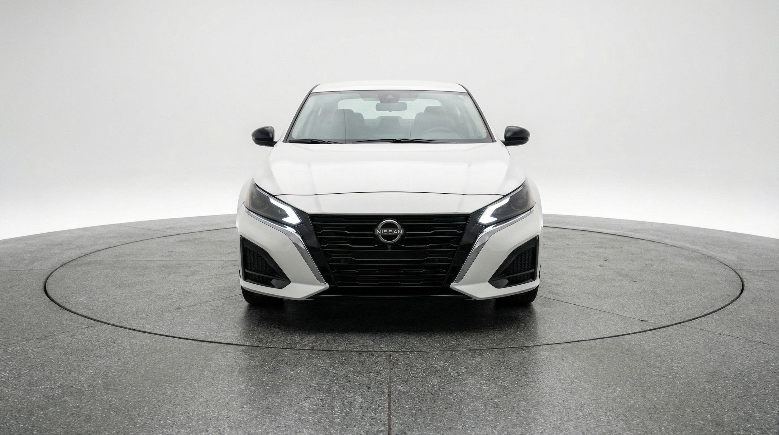 Thumbnail: 2025 Nissan Altima - 2