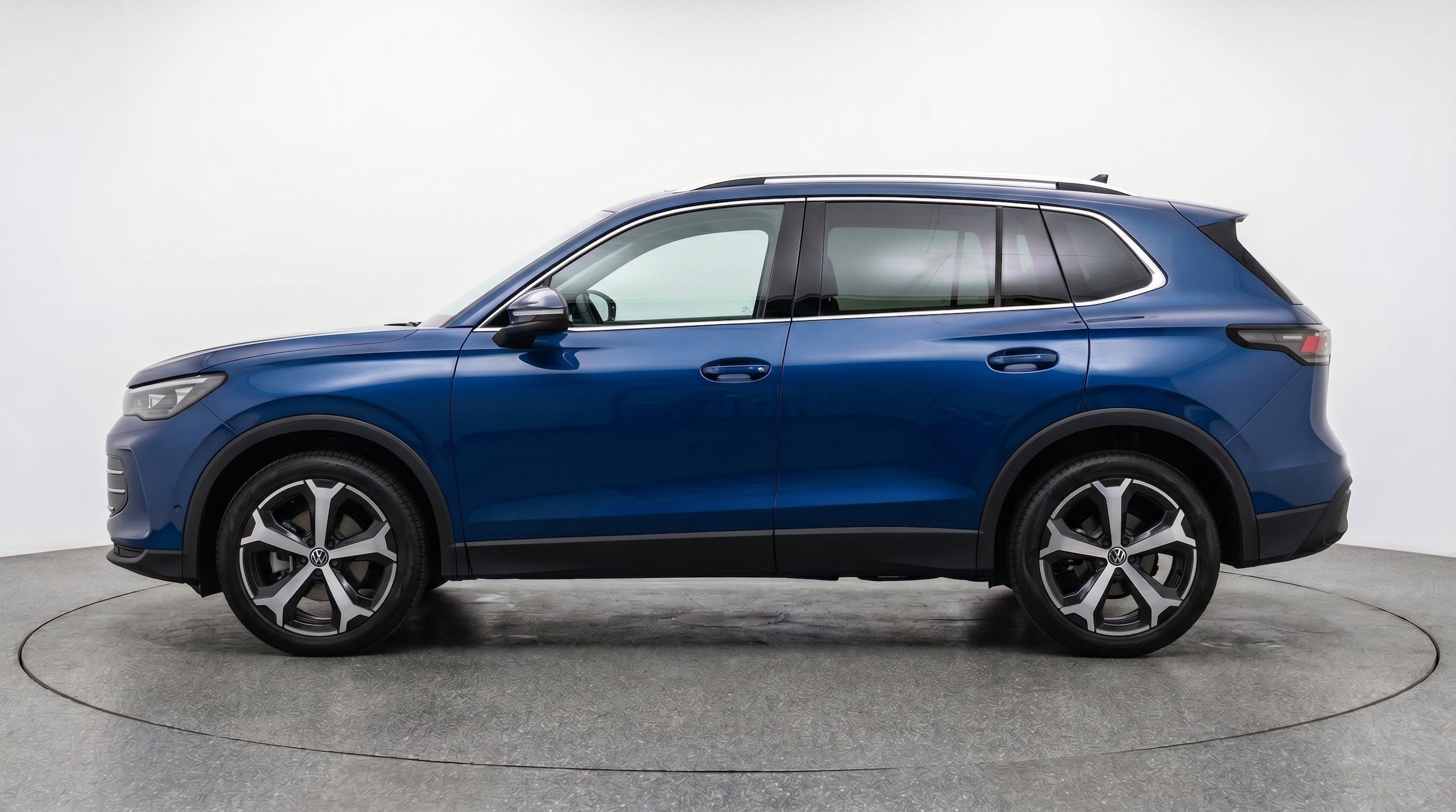 Thumbnail: 2026 Volkswagen Tiguan - 5