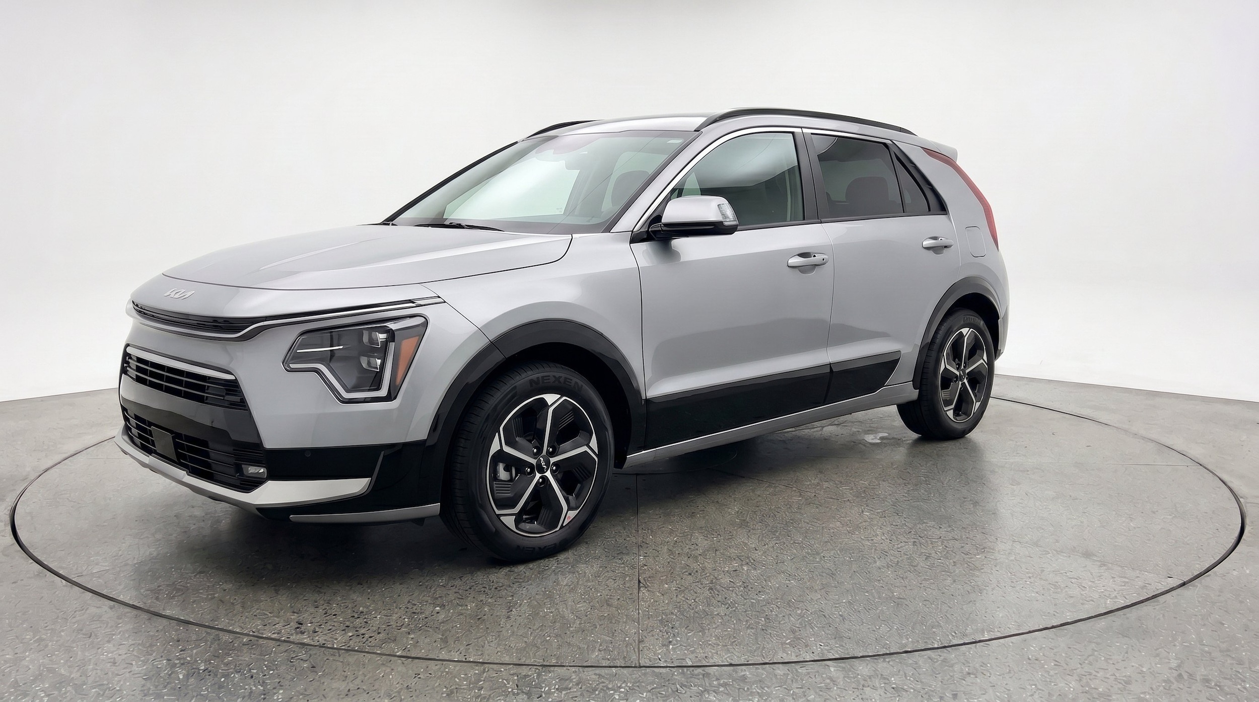 Thumbnail: 2026 Kia Niro - 3