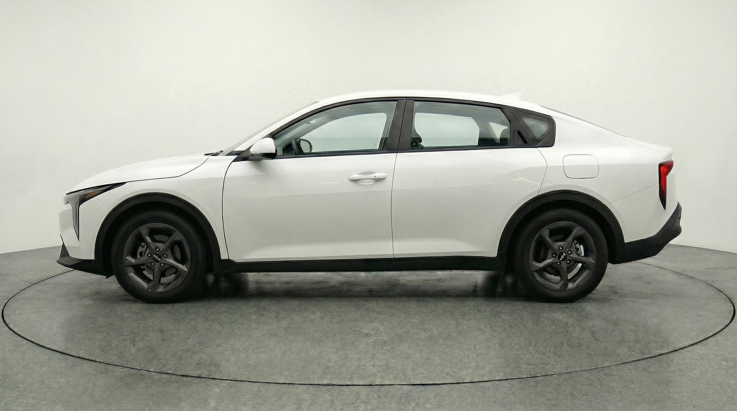 Thumbnail: 2025 Kia K4 - 4