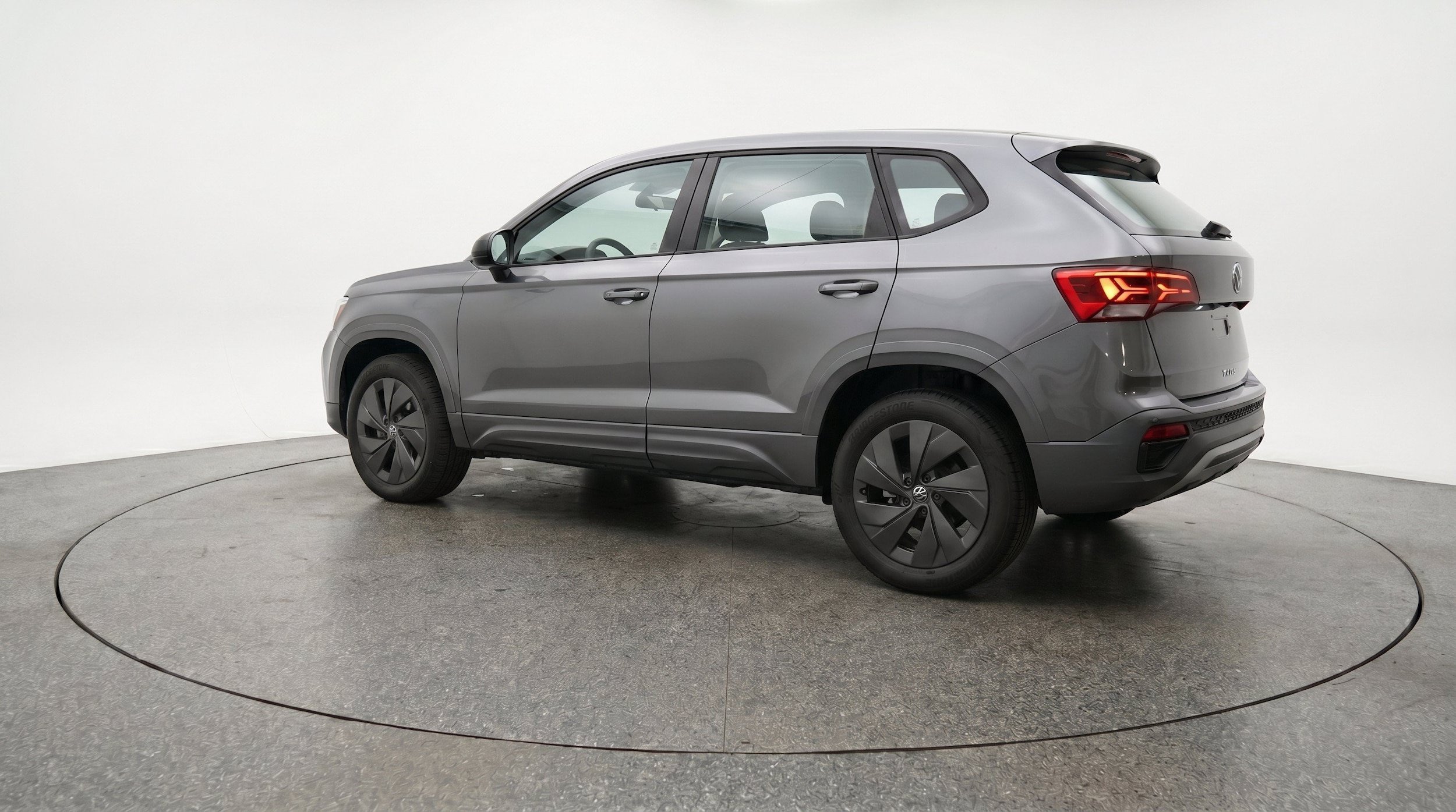 Thumbnail: 2026 Volkswagen Taos - 6