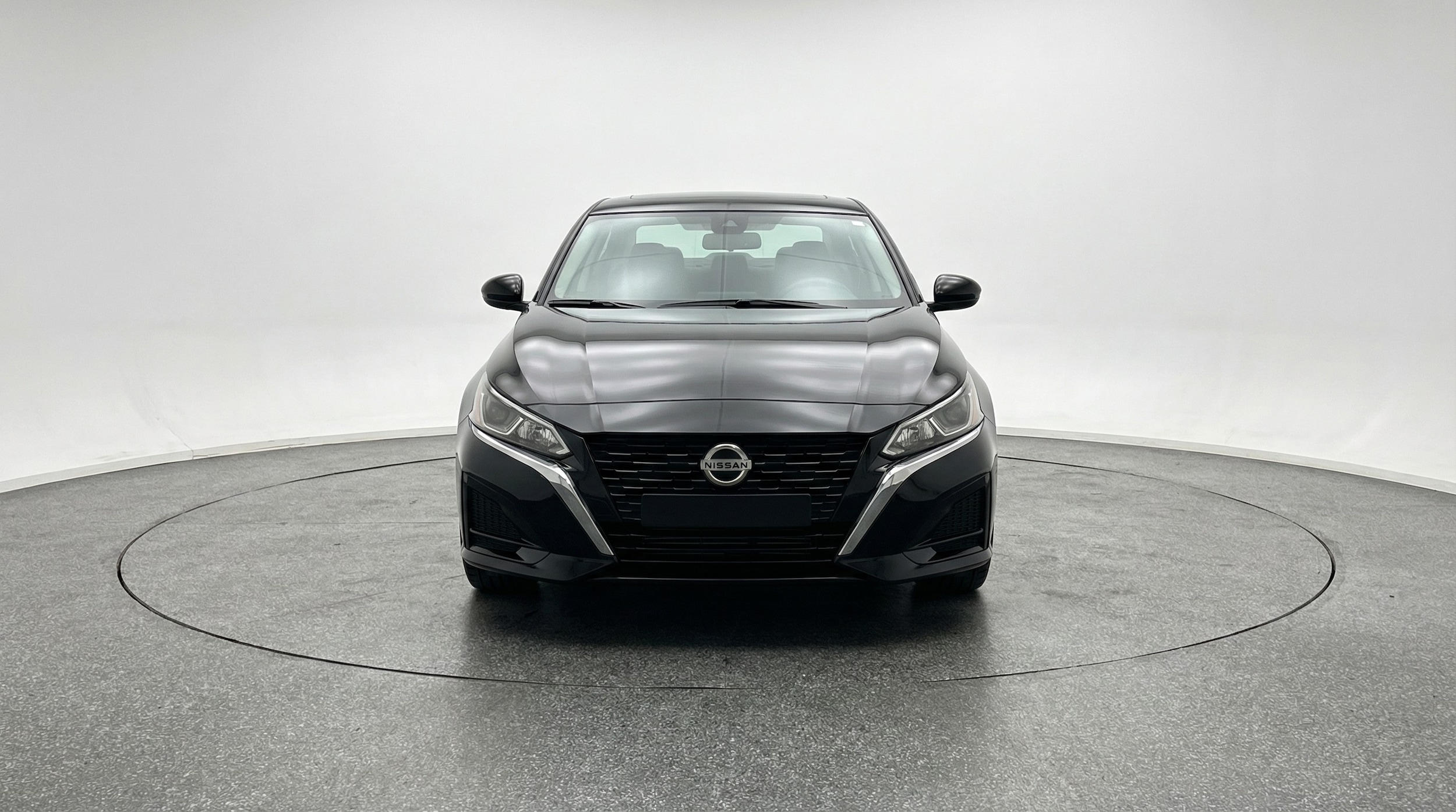 Thumbnail: 2025 Nissan Altima - 2