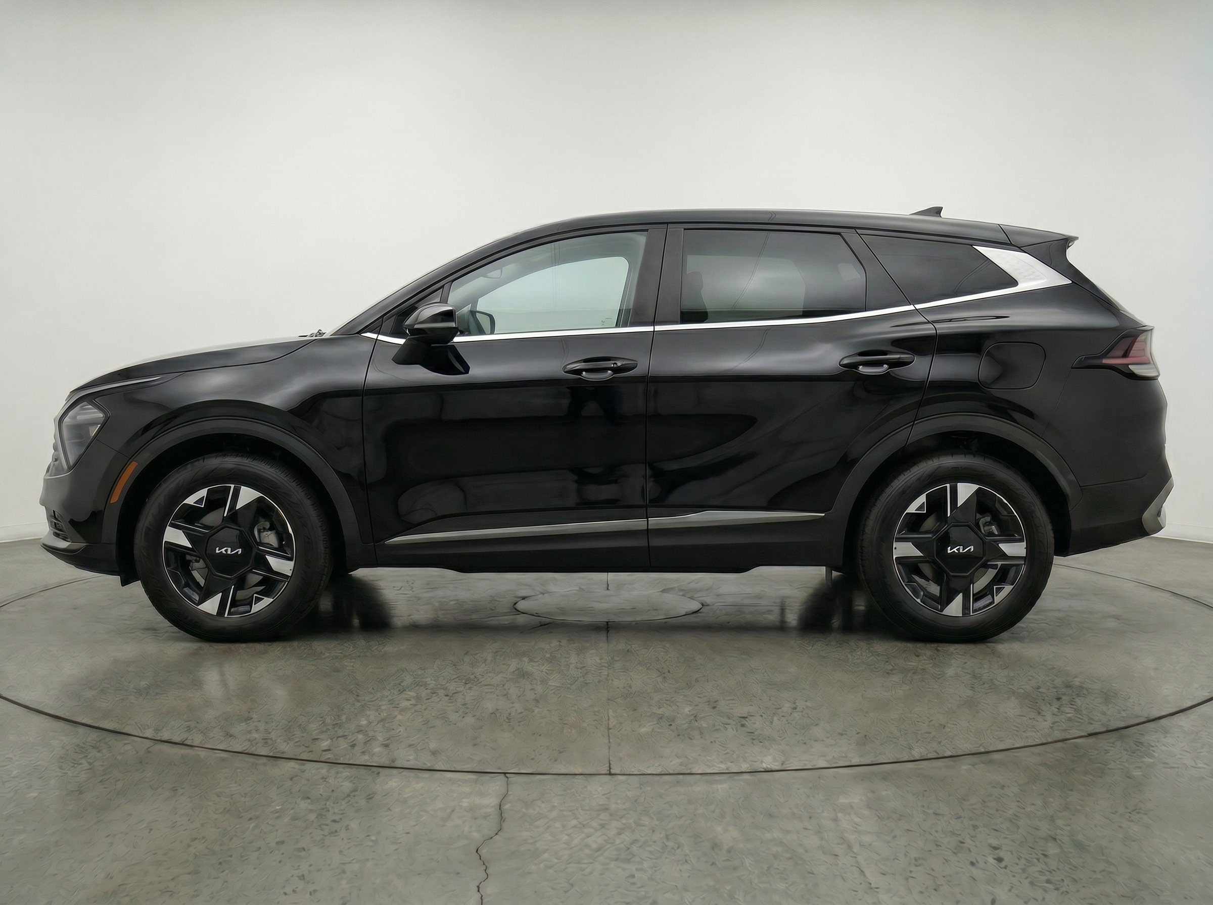 Thumbnail: 2026 Kia Sportage - 4