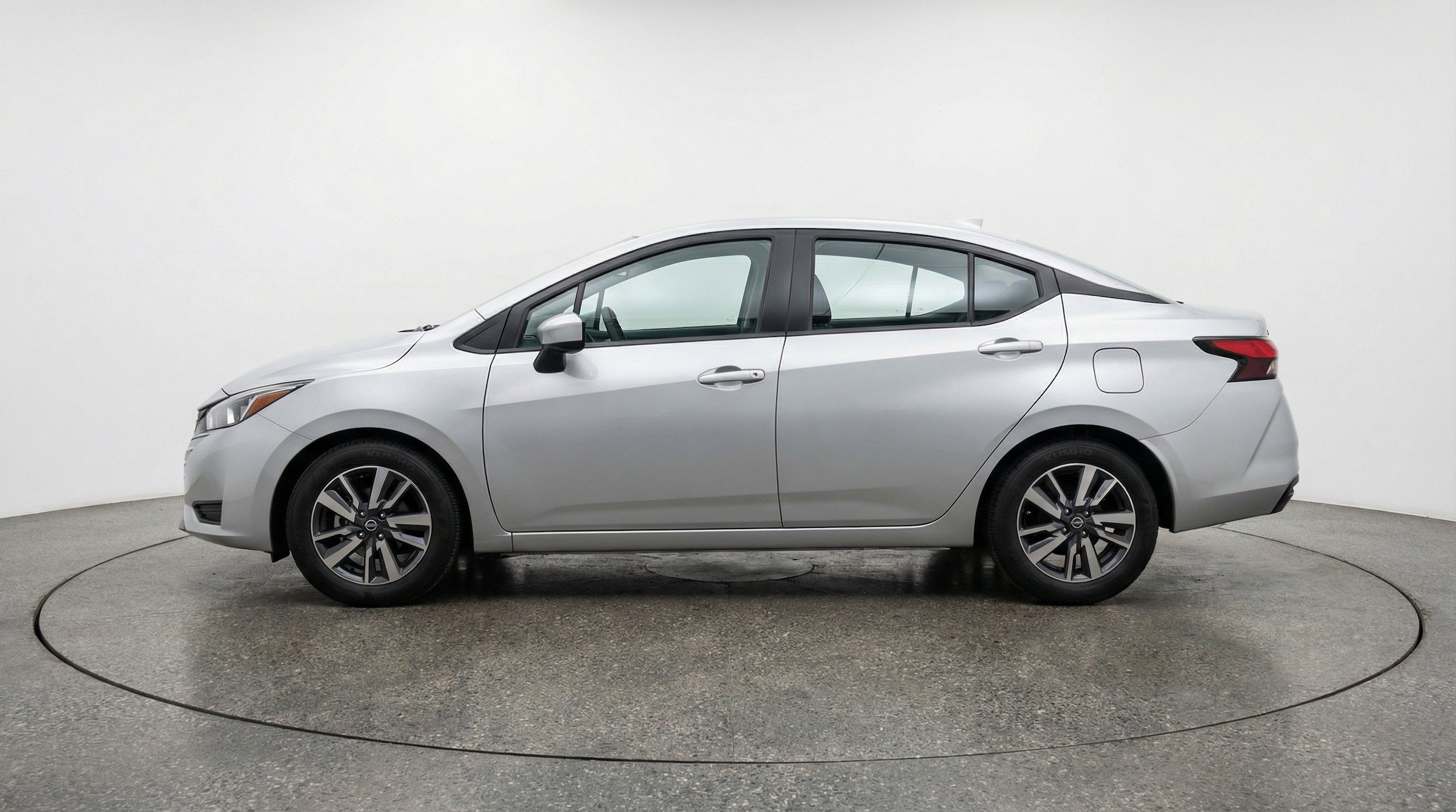 Thumbnail: 2025 Nissan Versa - 5