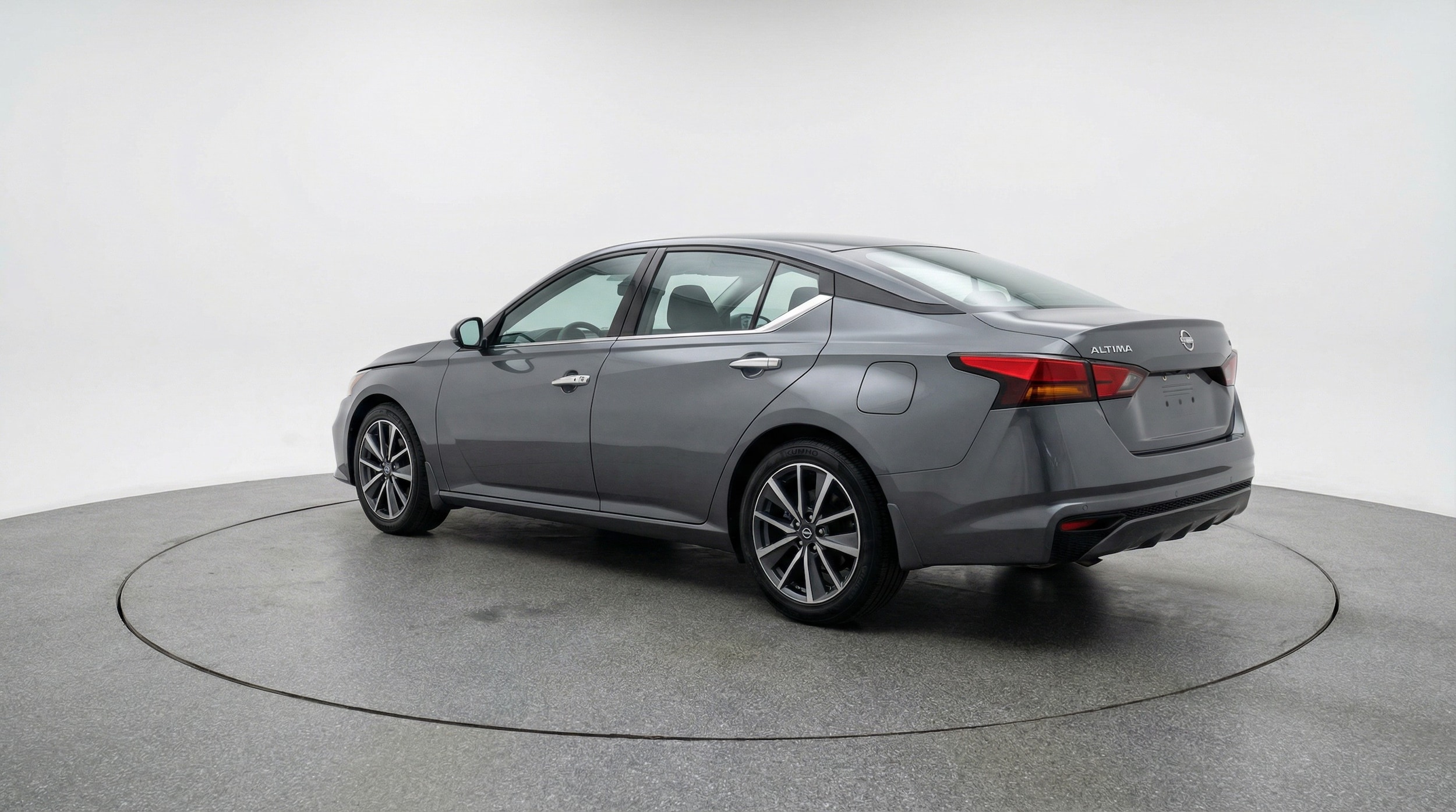 Thumbnail: 2025 Nissan Altima - 5