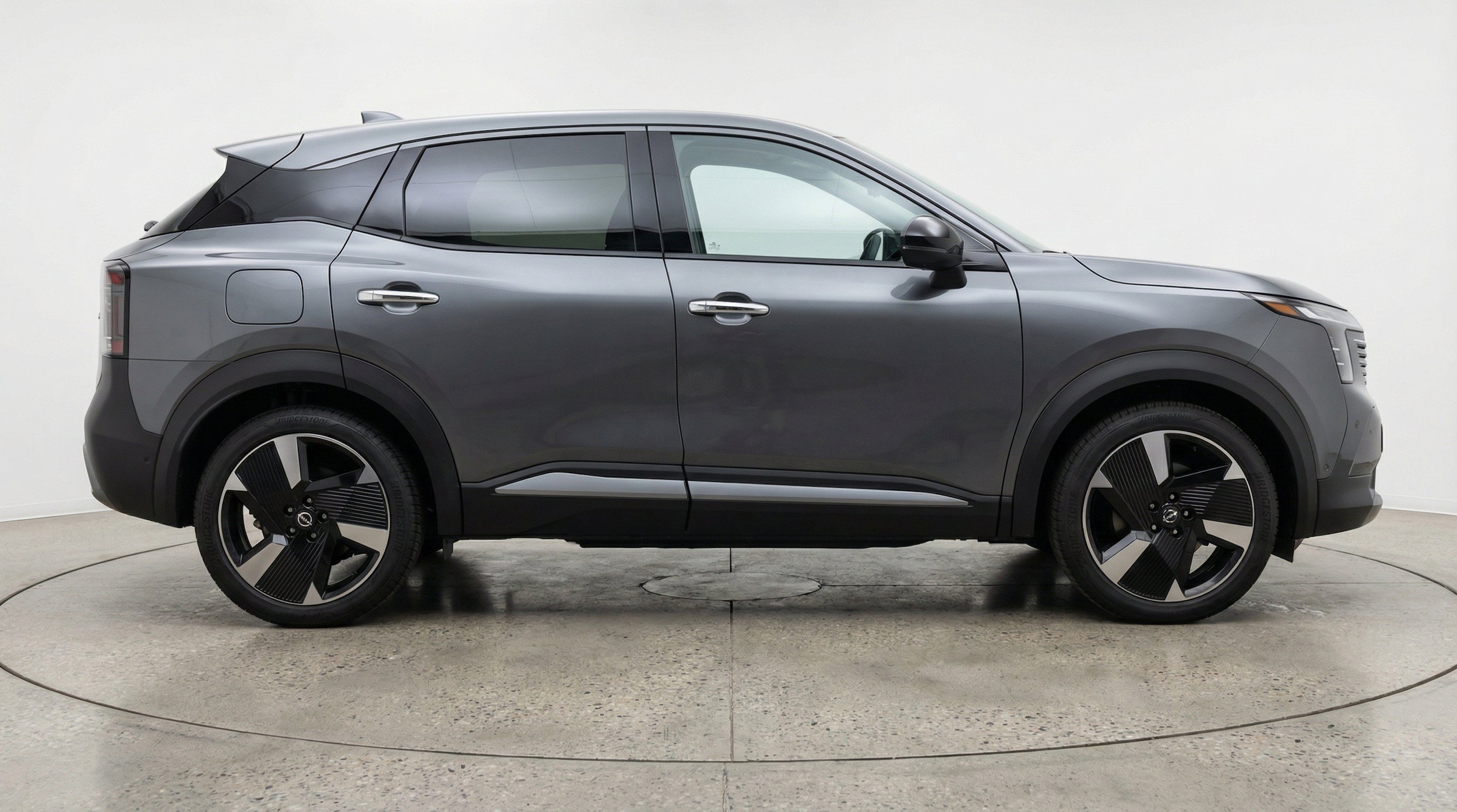 Thumbnail: 2026 Nissan Kicks - 11