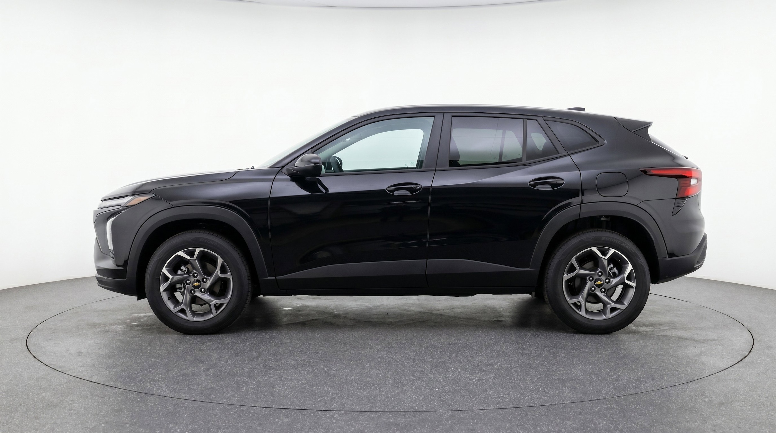 Thumbnail: 2025 Chevrolet Trax - 5