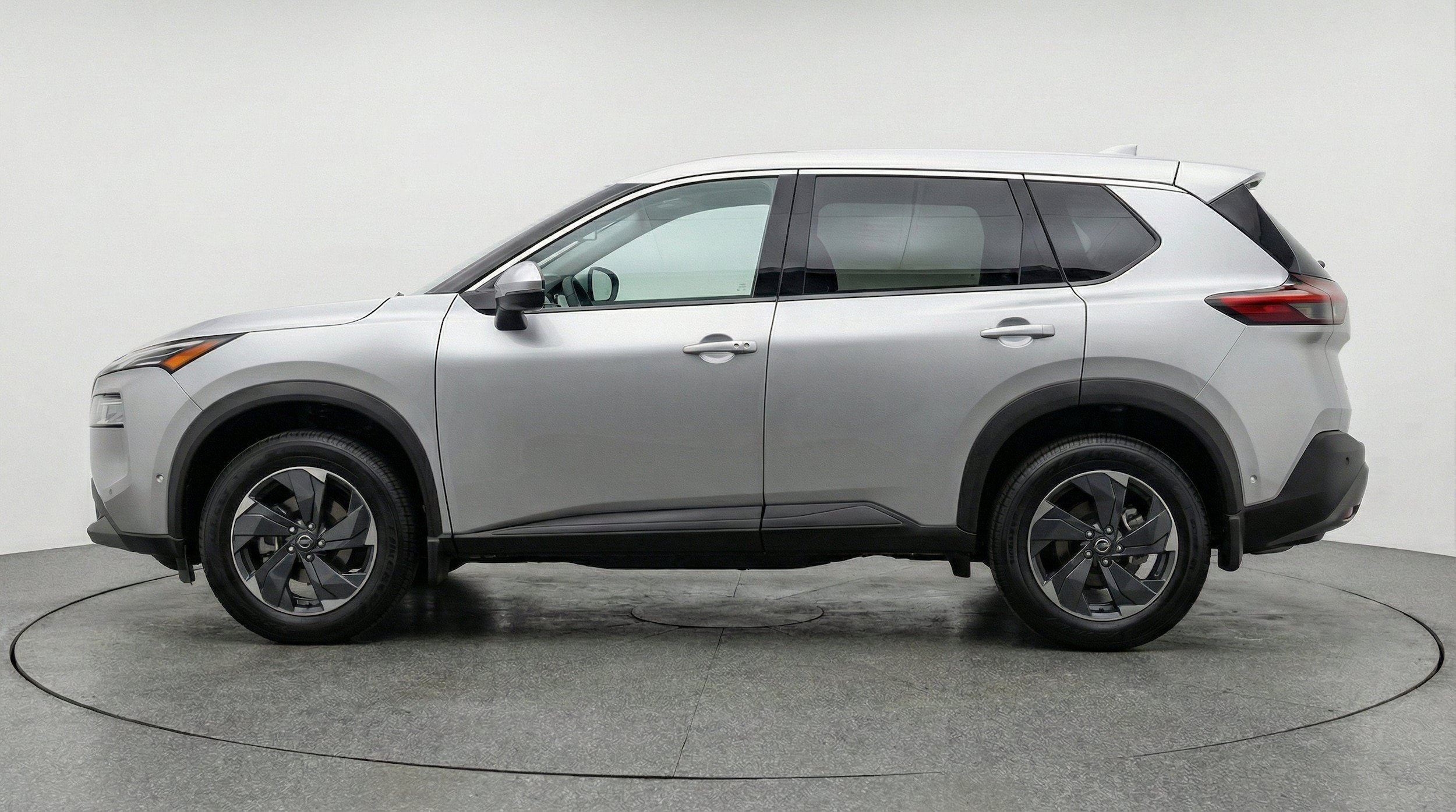 Thumbnail: 2025 Nissan Rogue - 5