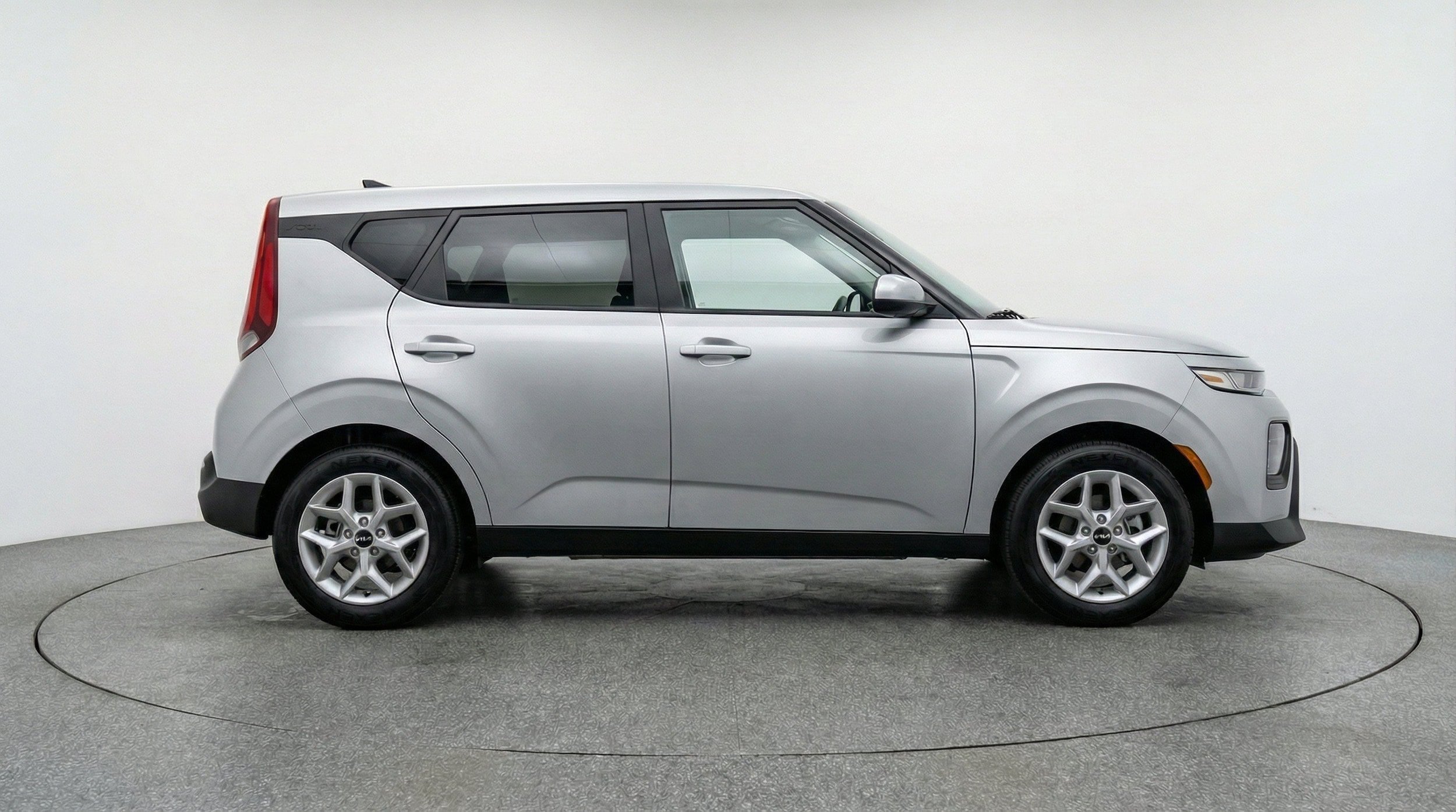 Thumbnail: 2025 Kia Soul - 11