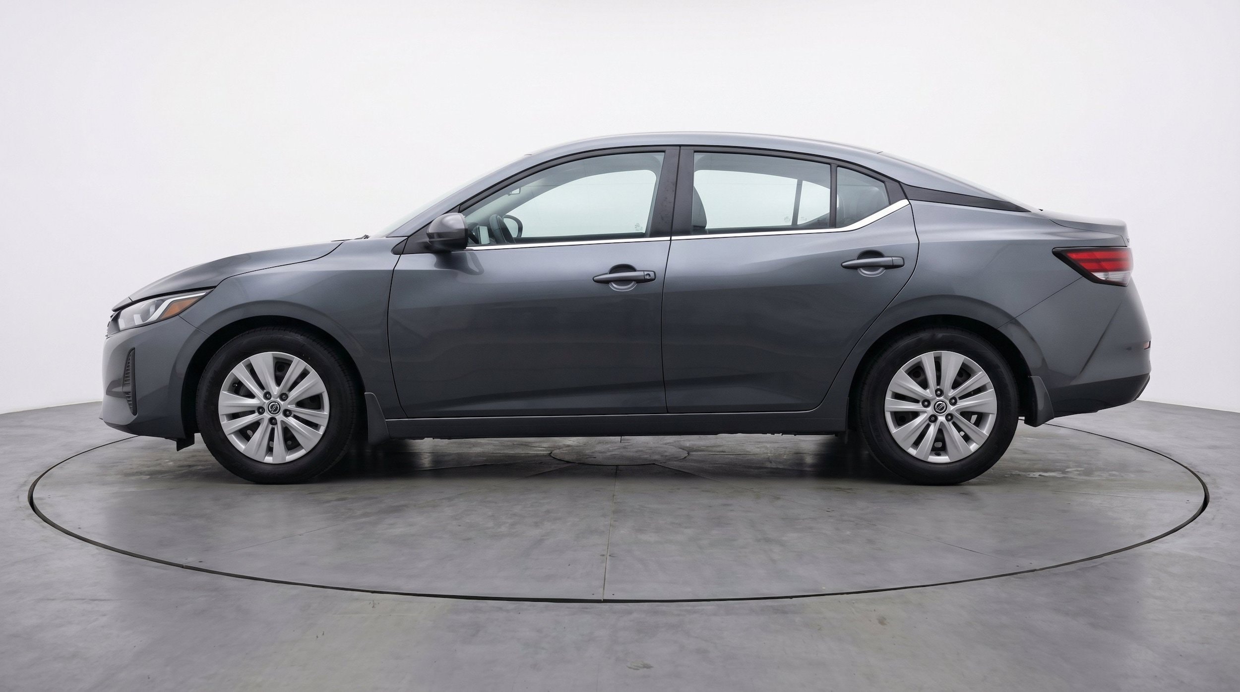 Thumbnail: 2025 Nissan Sentra - 5