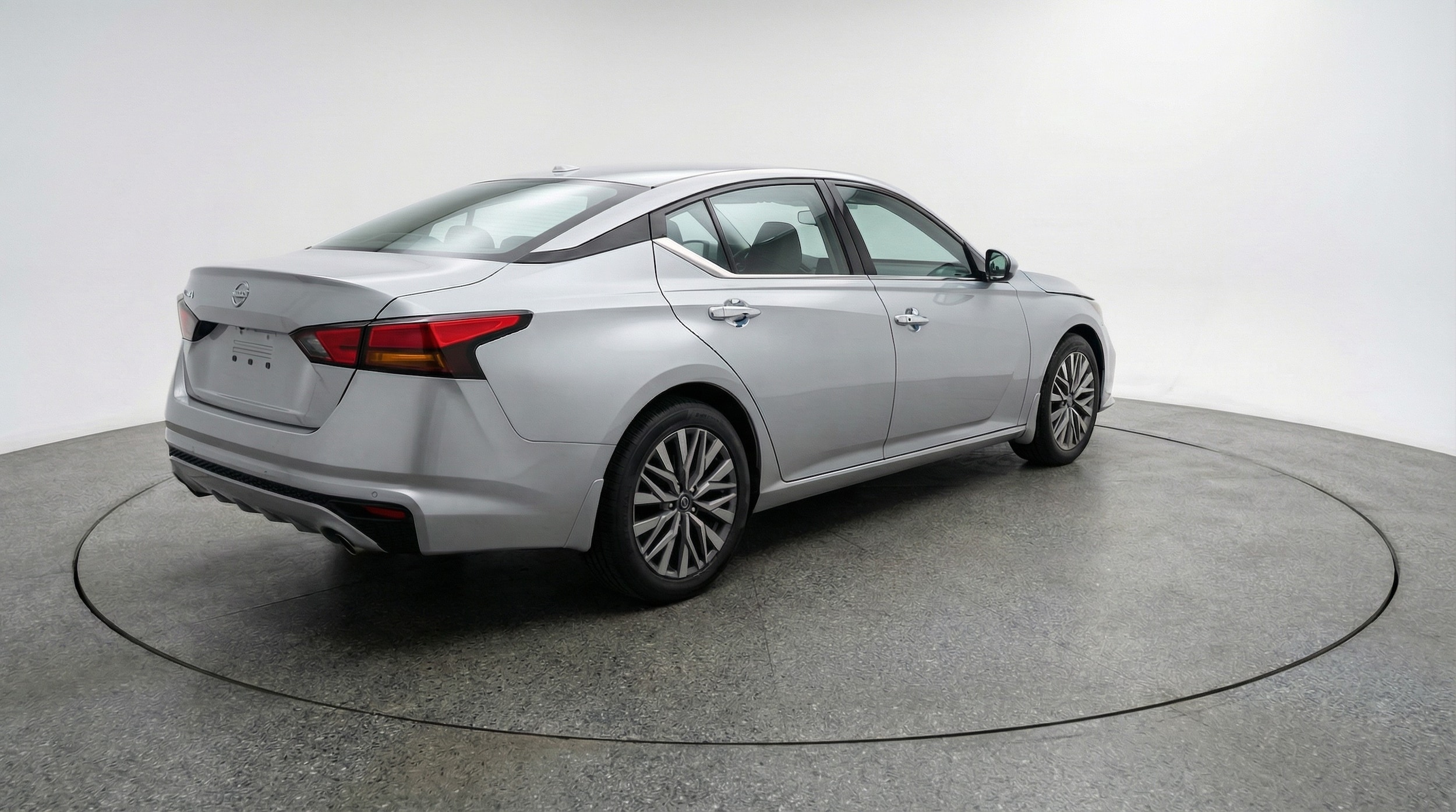 Thumbnail: 2025 Nissan Altima - 7