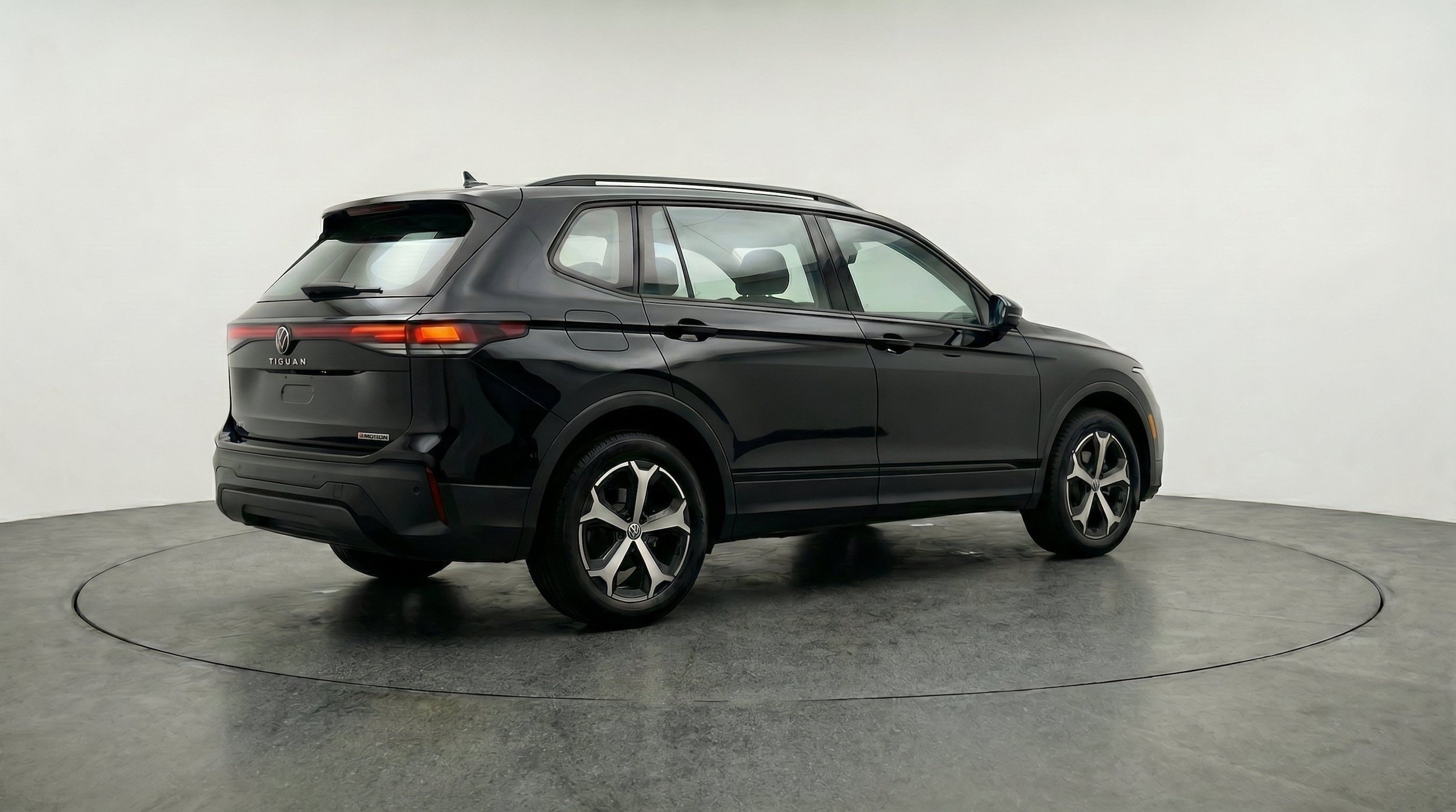 Thumbnail: 2026 Volkswagen Tiguan - 9