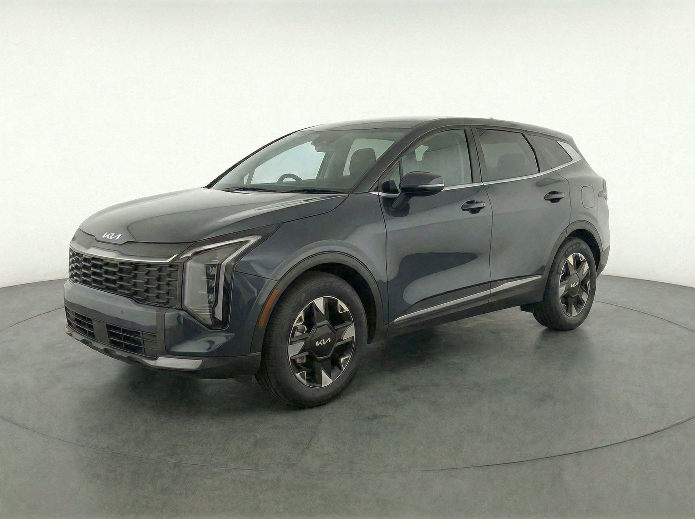 Thumbnail: 2026 Kia Sportage - 3