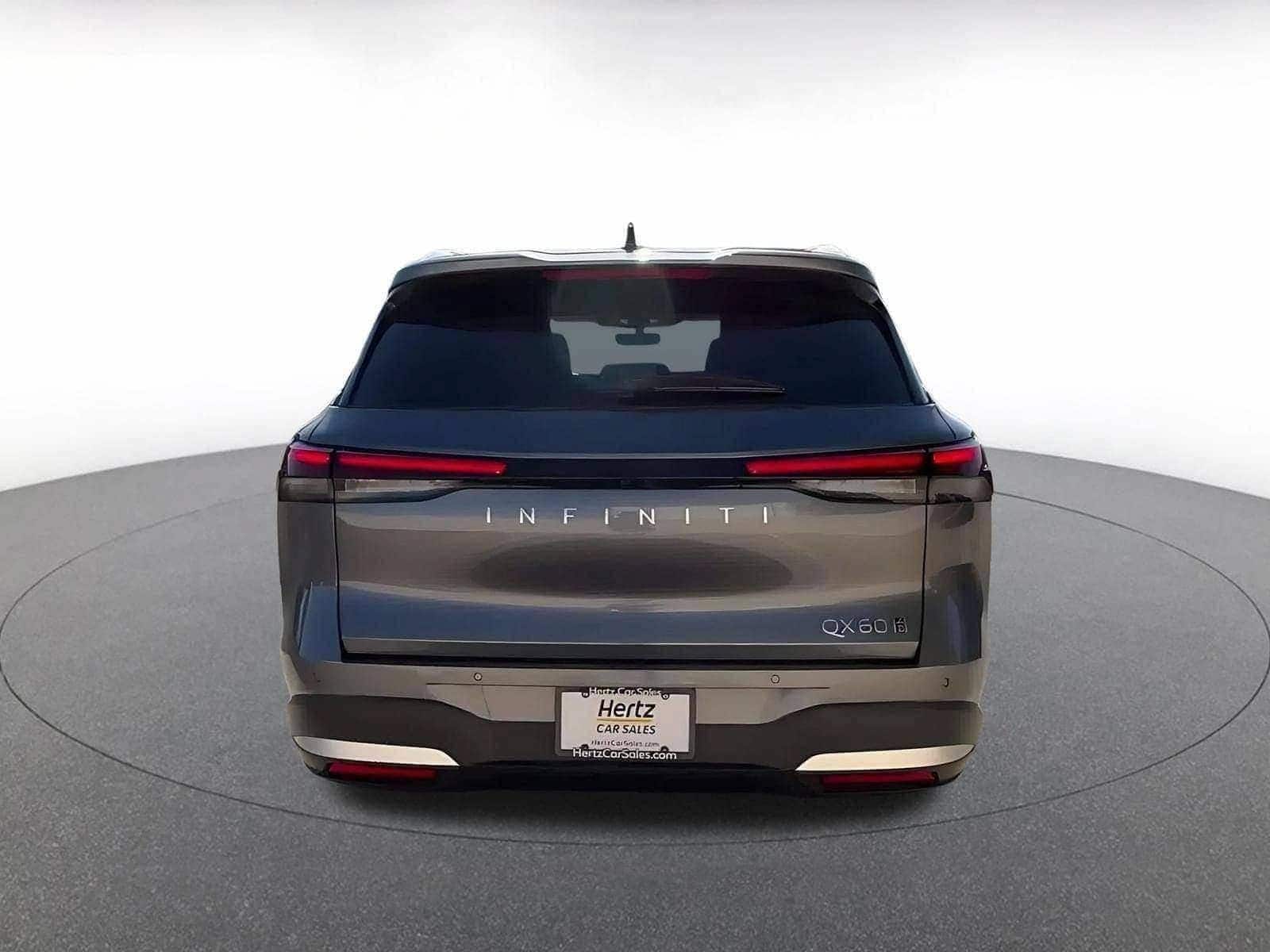 Thumbnail: 2026 INFINITI QX60 - 10