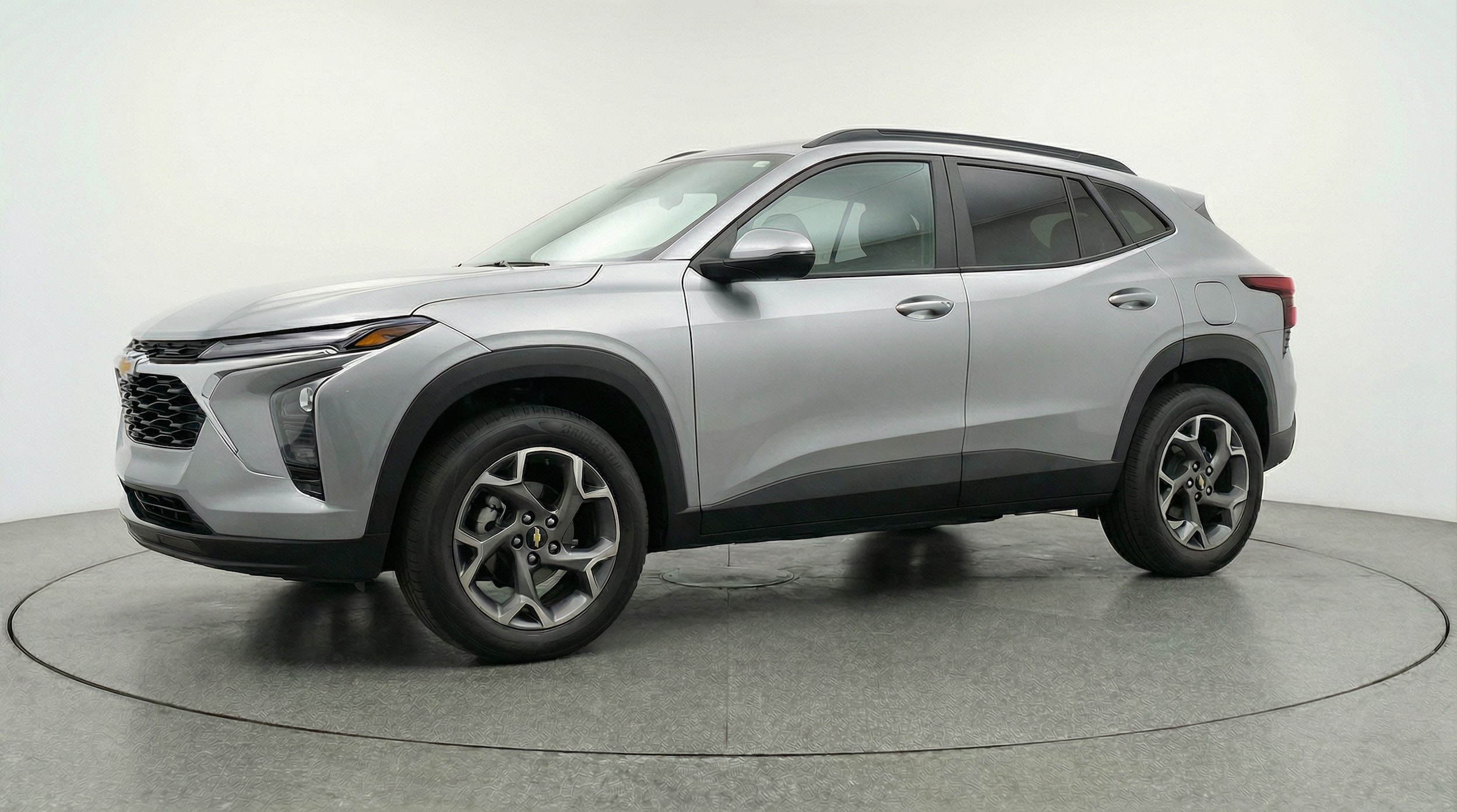 Thumbnail: 2025 Chevrolet Trax - 3