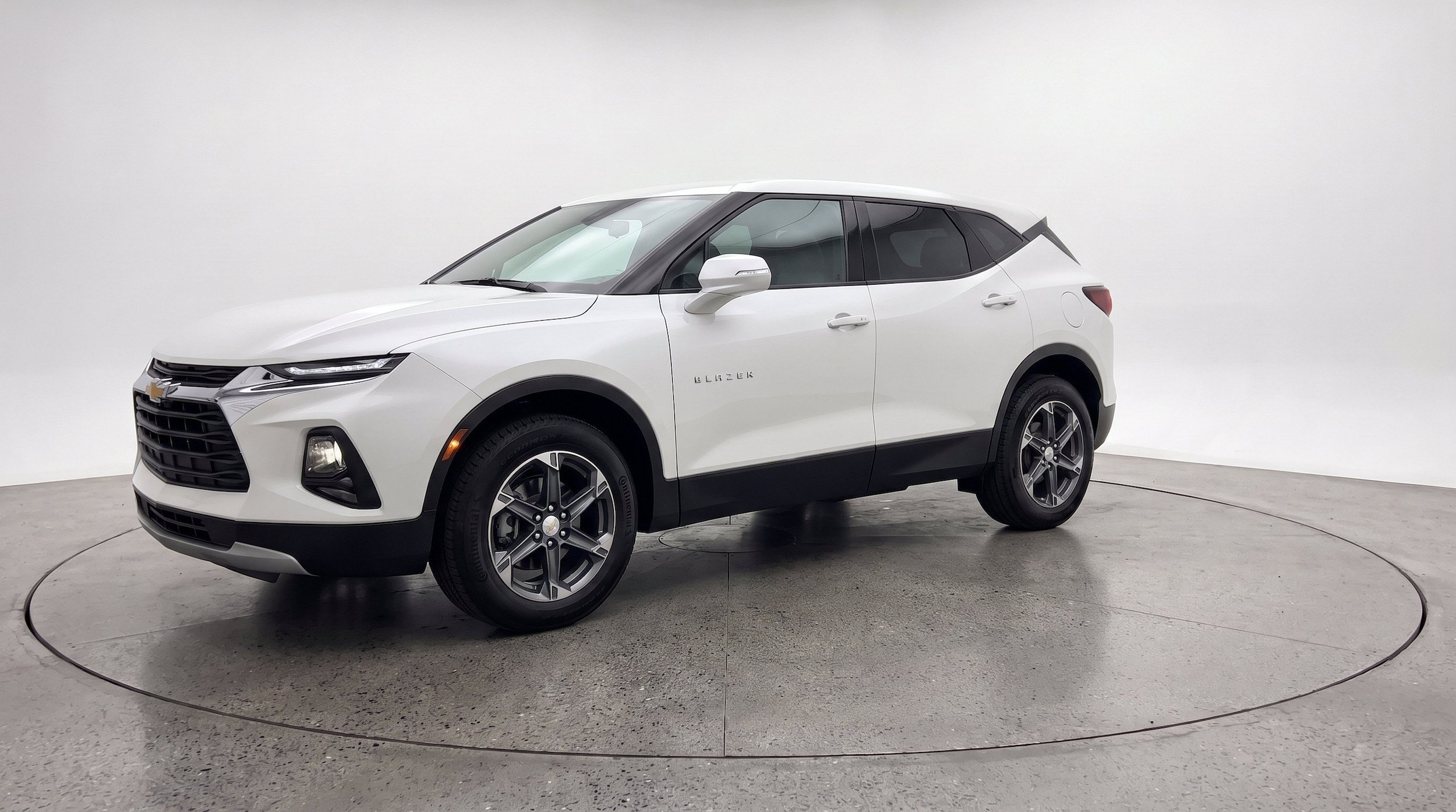 Thumbnail: 2025 Chevrolet Blazer - 3