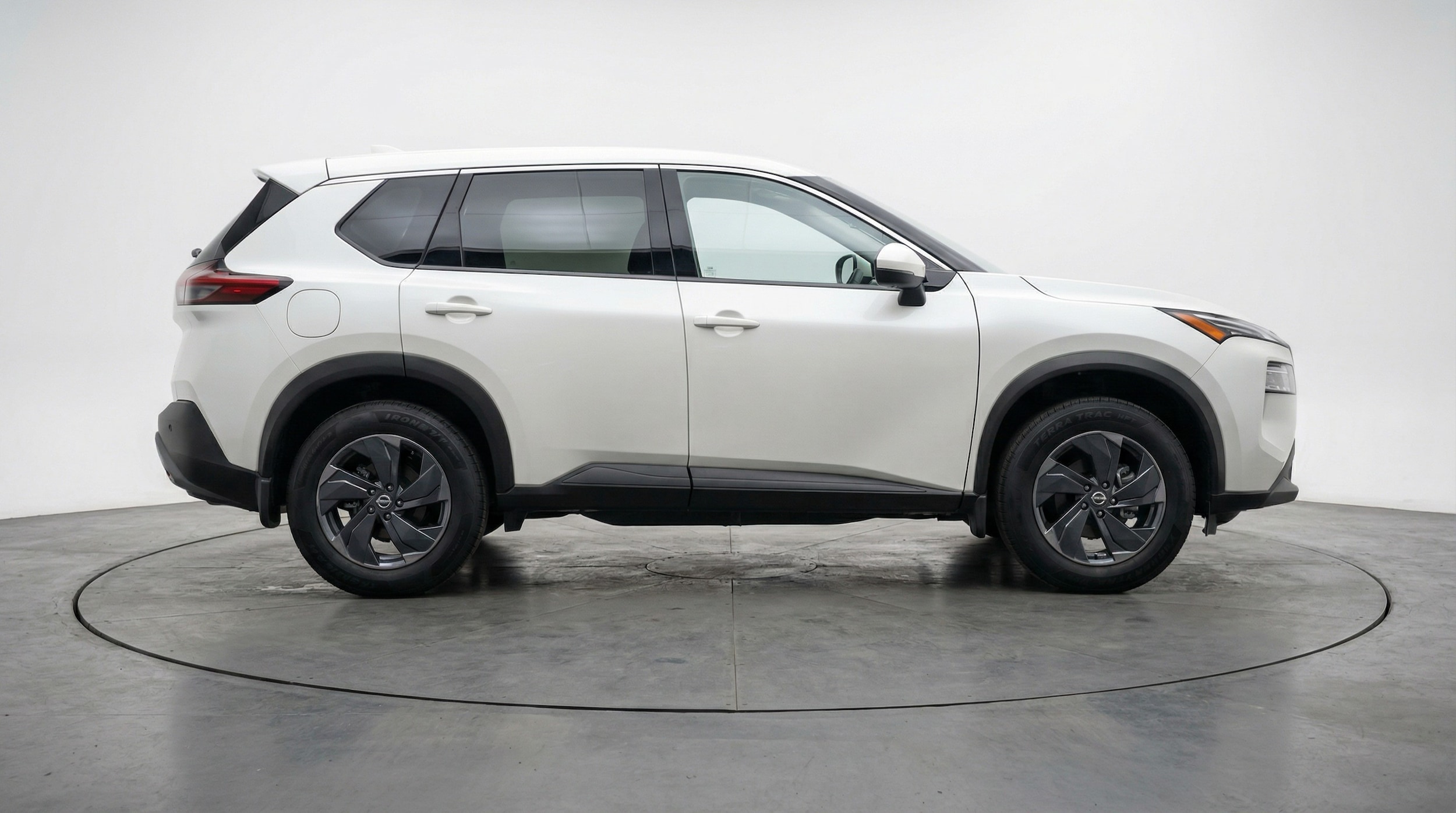 Thumbnail: 2025 Nissan Rogue - 8