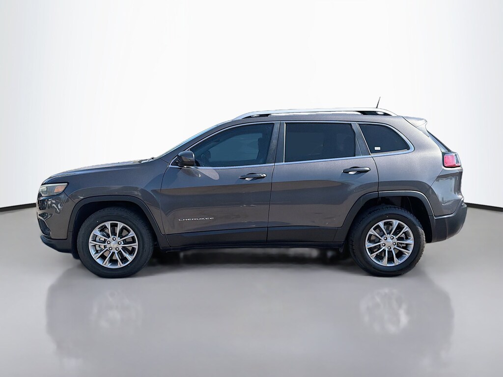 Used 2019 Jeep Cherokee Latitude Plus Sport Utility