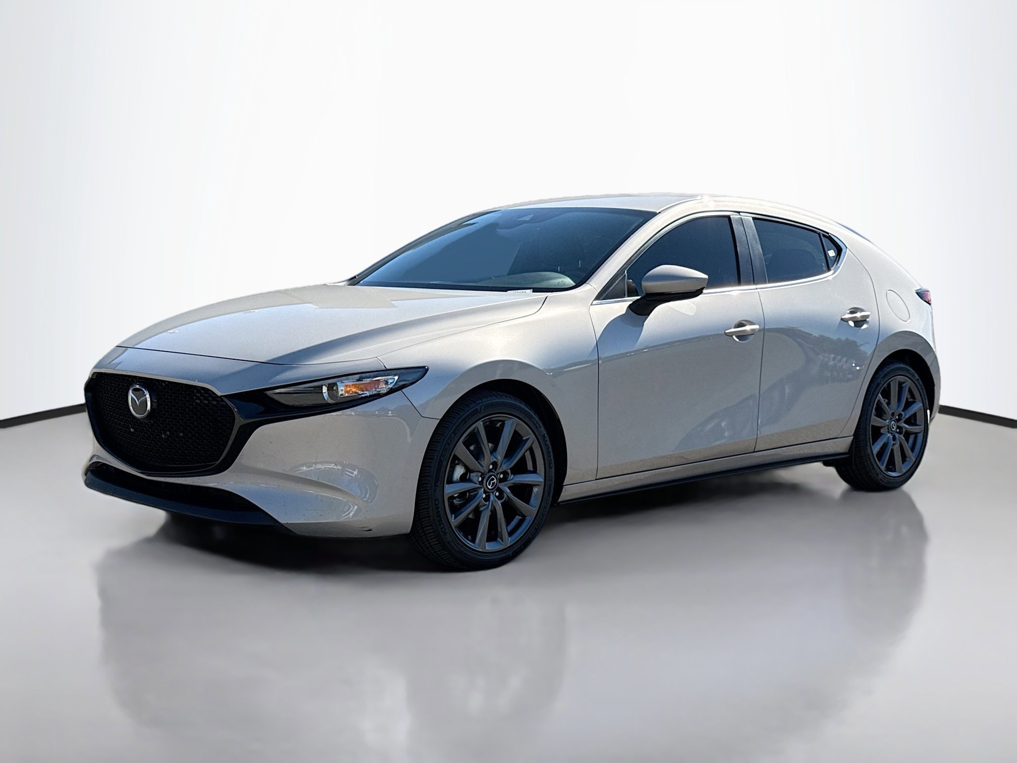 2023 Mazda Mazda3 2.5 Select Hatchback photo 4
