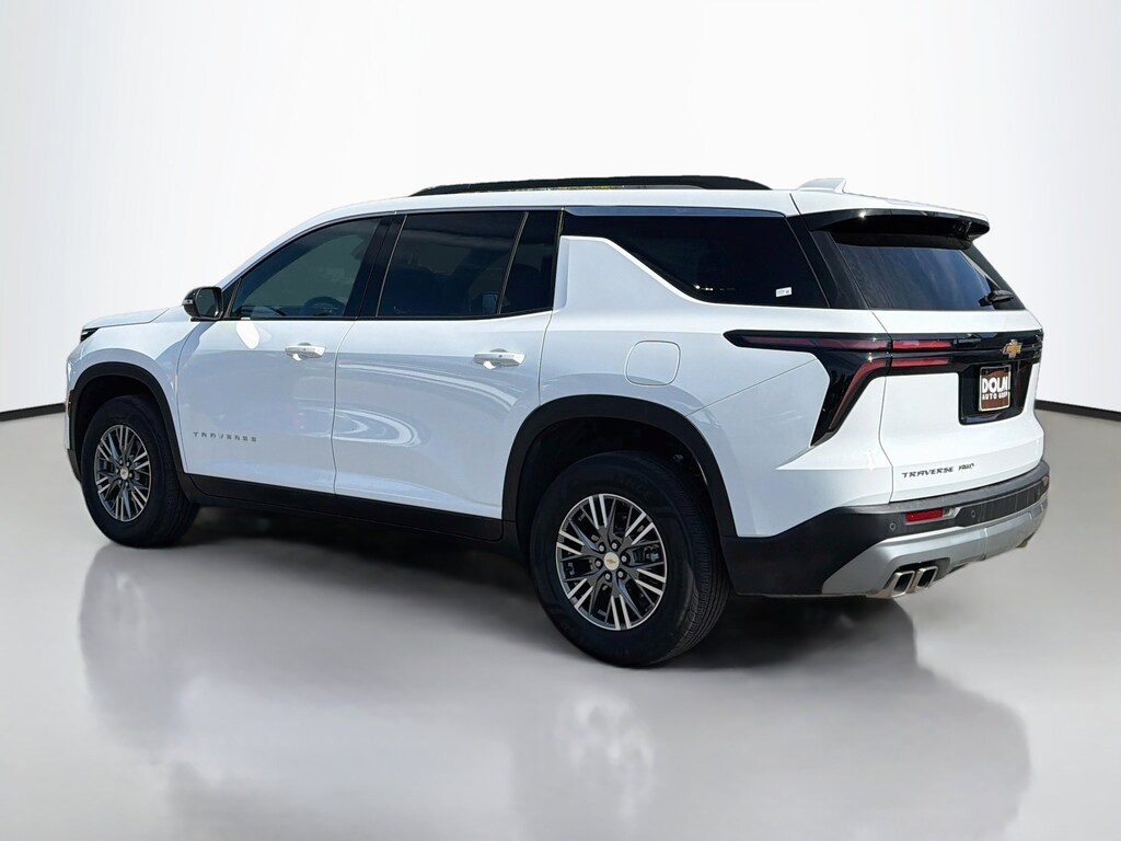 Used 2025 Chevrolet Traverse AWD LT Sport Utility