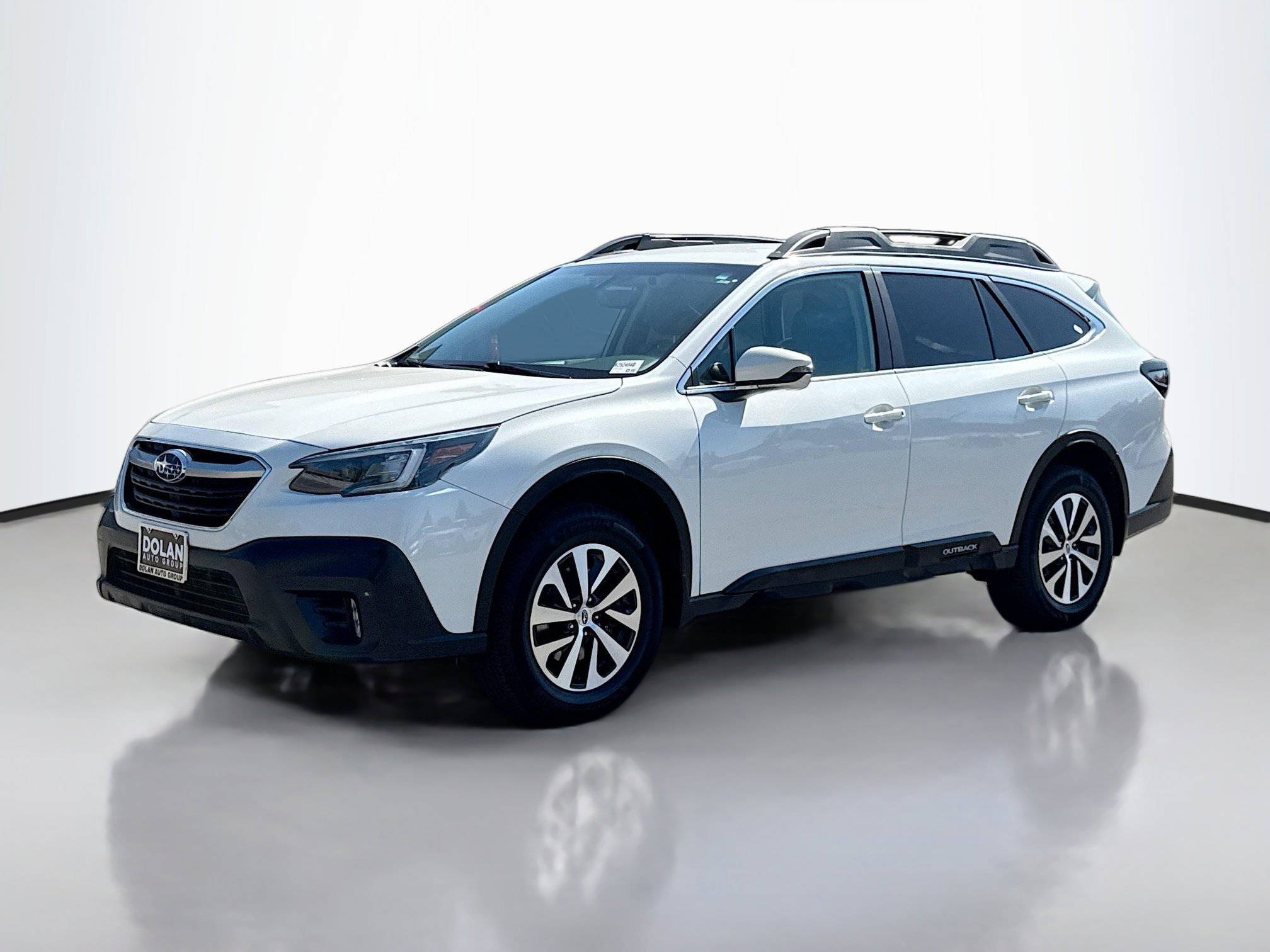 2020 Subaru Outback Premium photo 3