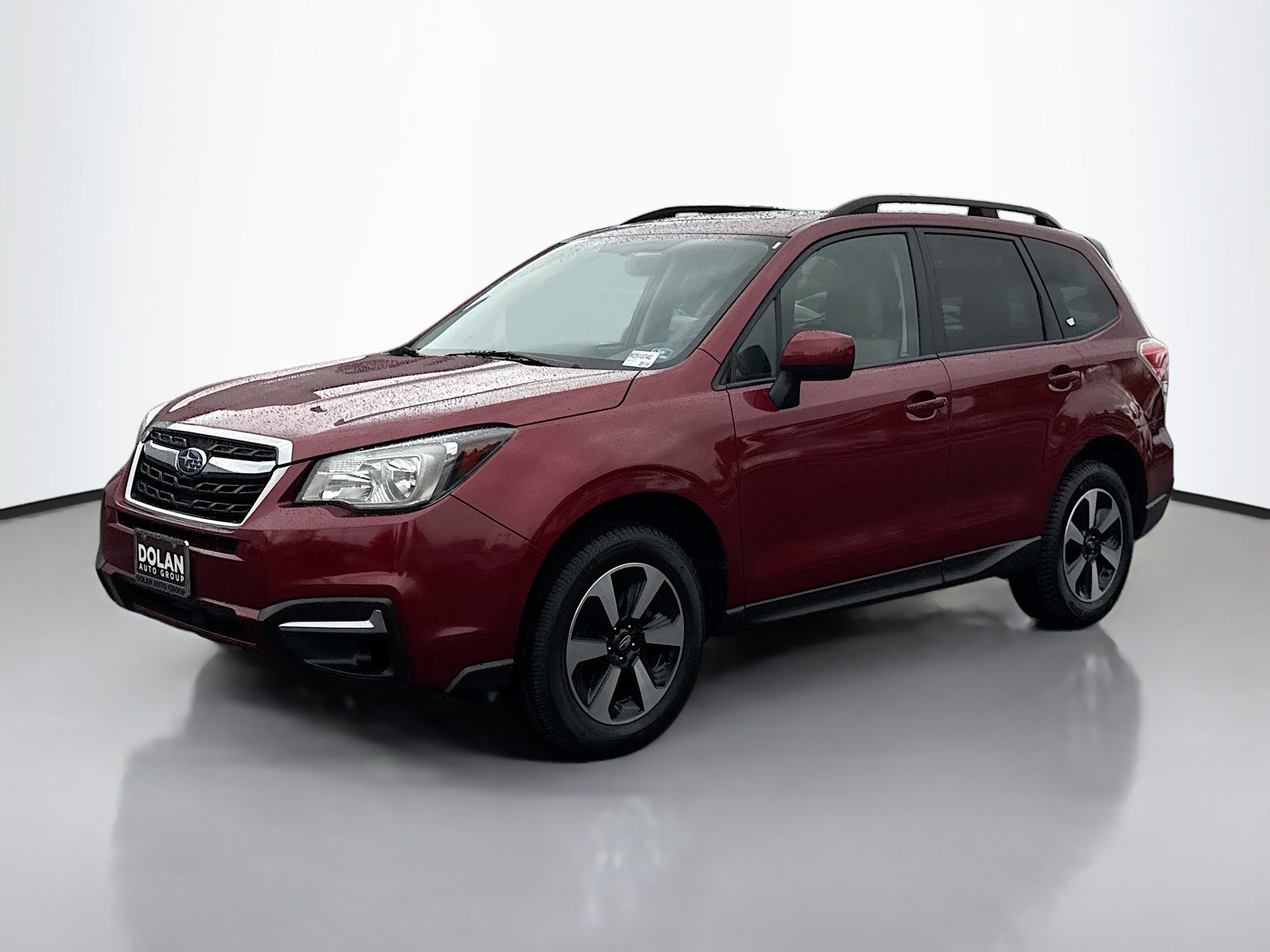 2017 Subaru Forester Premium photo 4