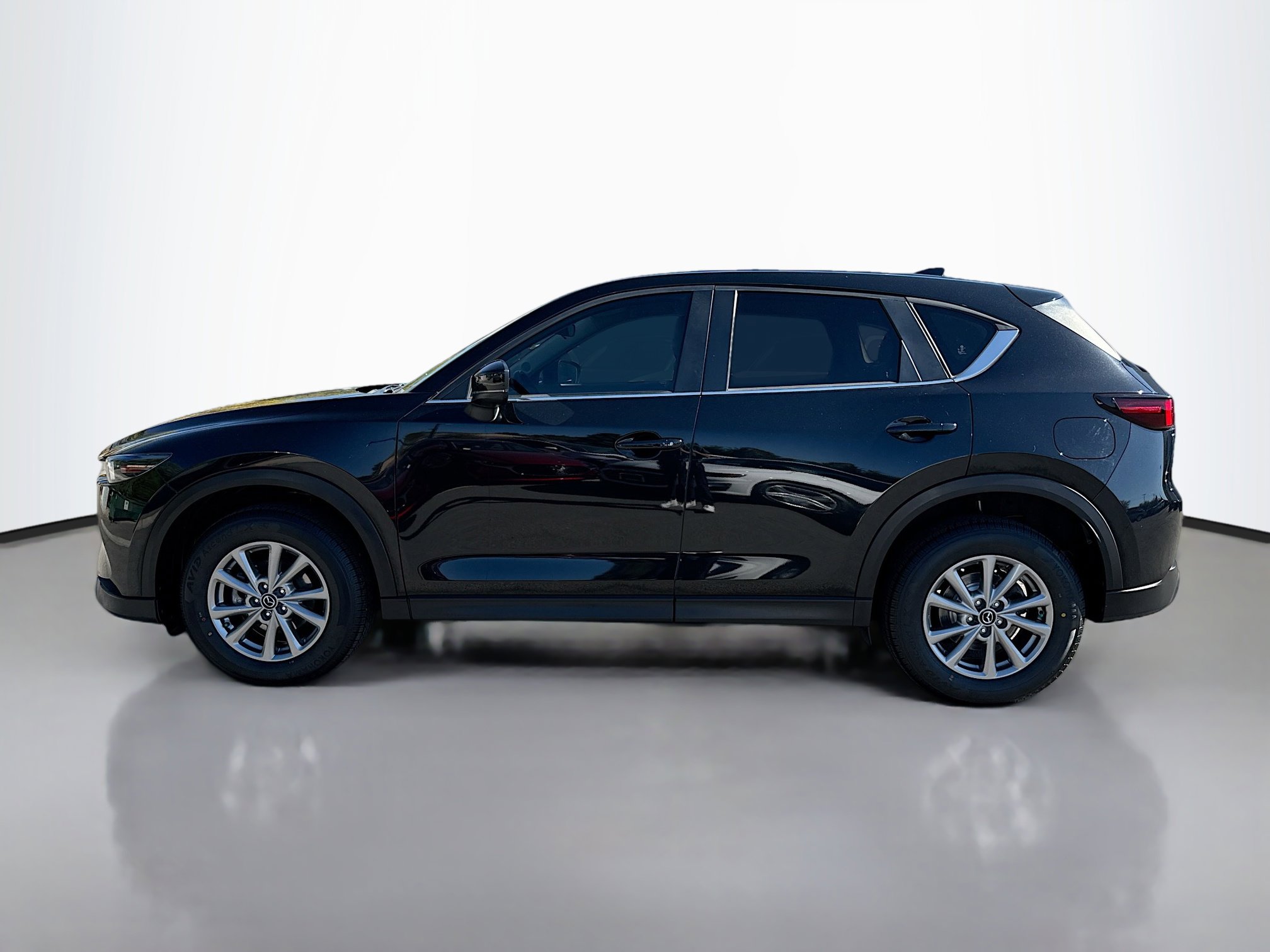 2022 Mazda CX-5 2.5 Select Sport photo 2