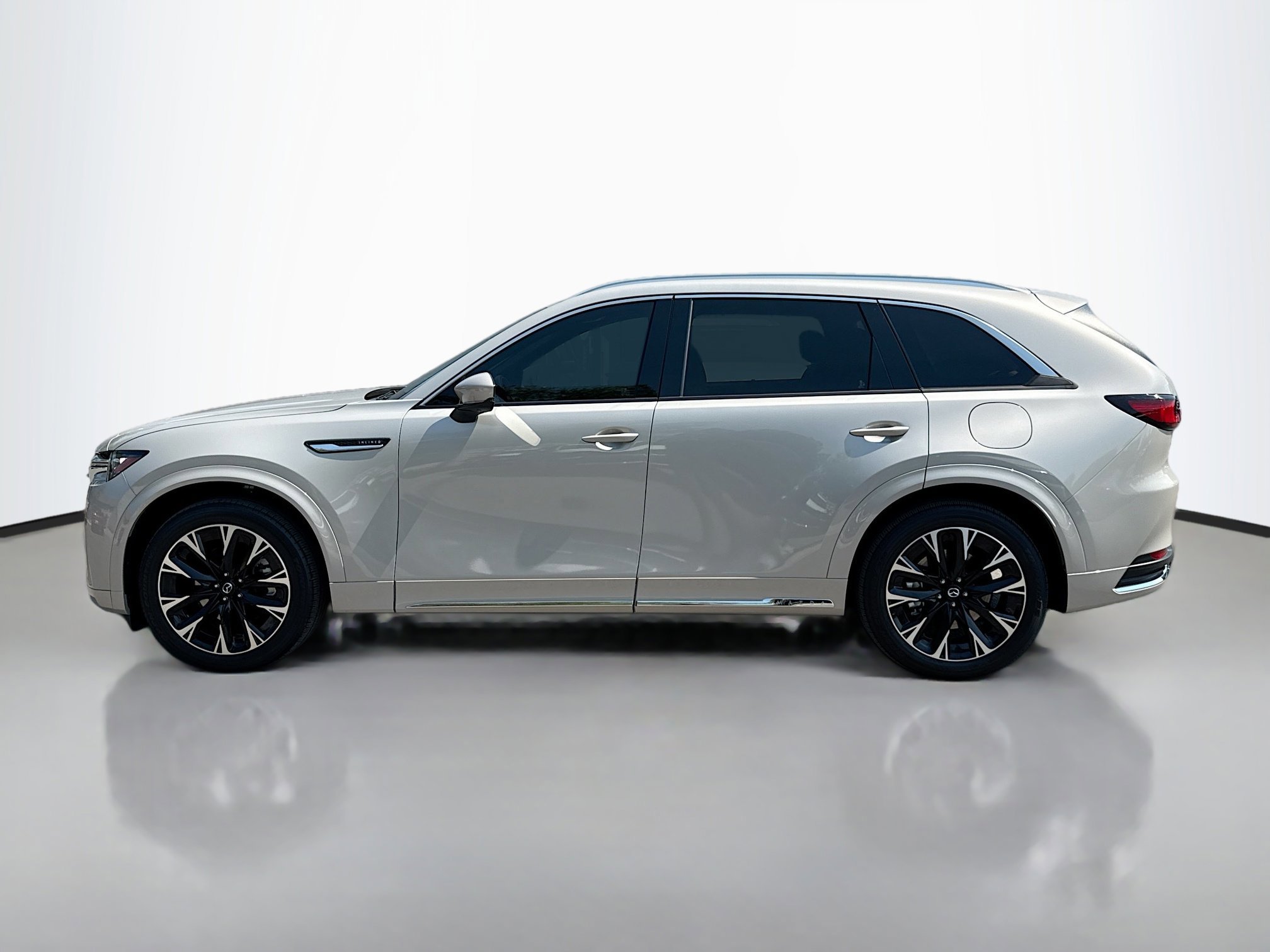 2025 Mazda CX-90 Premium Plus photo 2