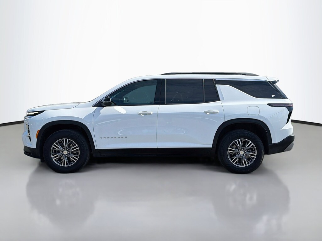 Used 2025 Chevrolet Traverse AWD LT Sport Utility