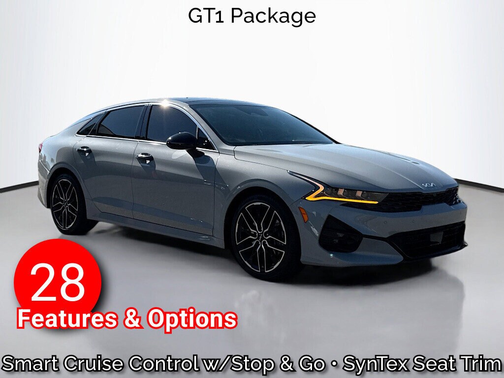 2025 Kia K5 GT-Line photo 4