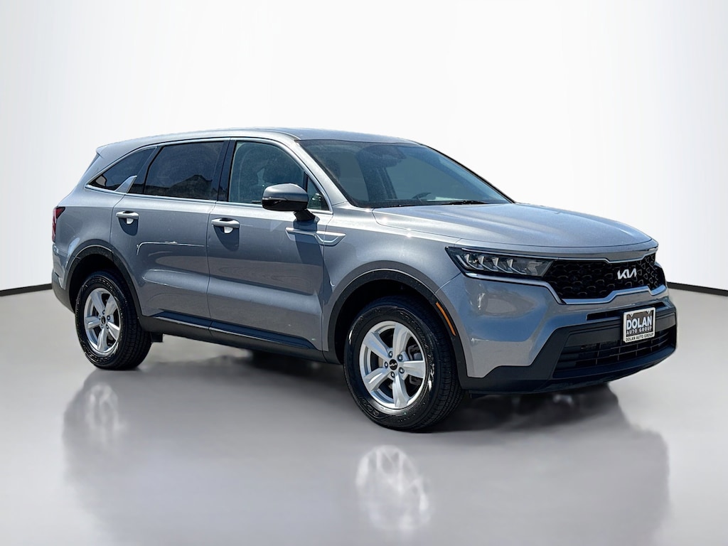 Certified 2022 Kia Sorento LX Sport Utility