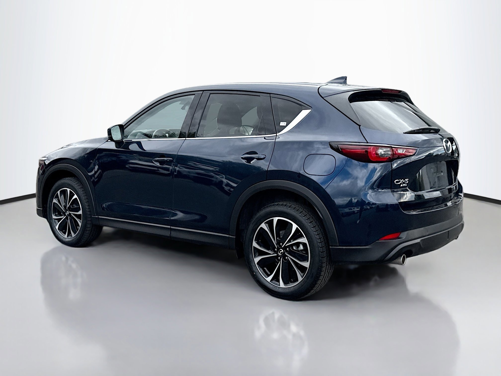 2022 Mazda CX-5 2.5 Premium Plus photo 3