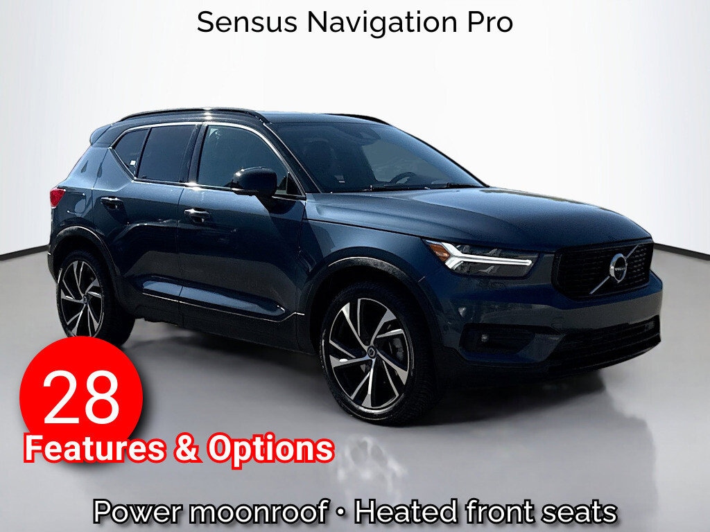 2022 Volvo XC40