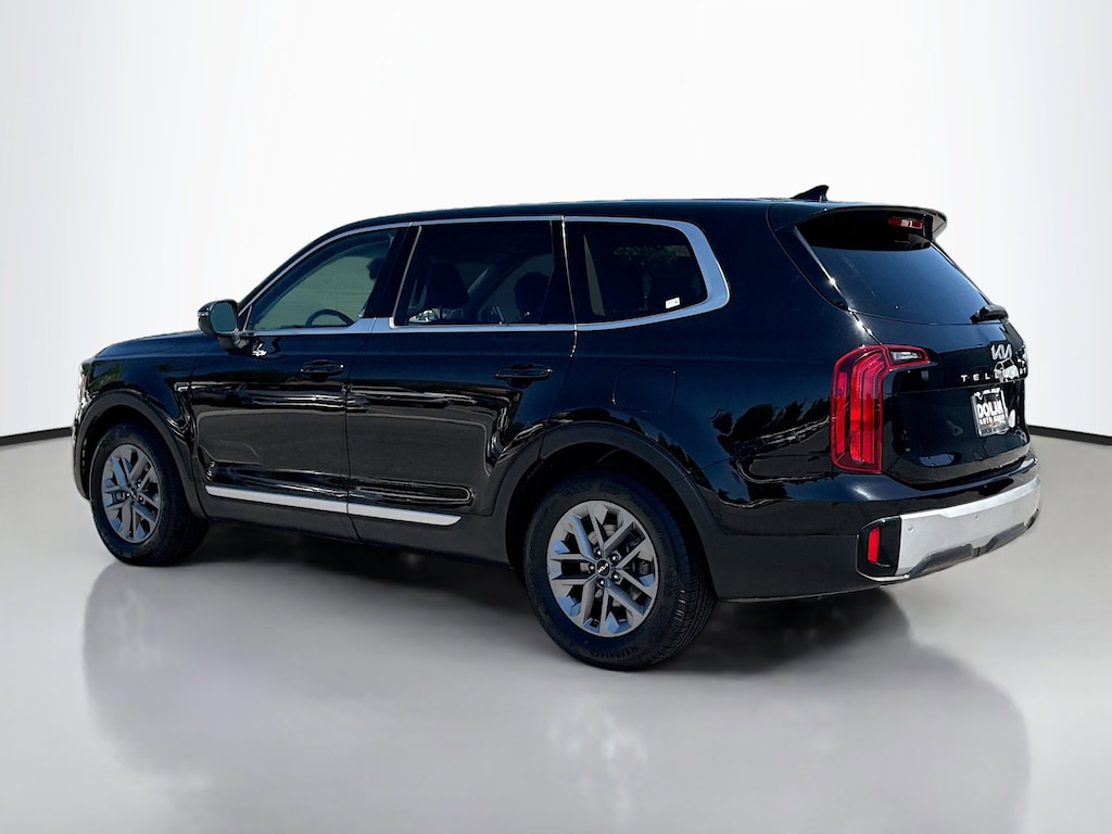 Used 2023 Kia Telluride LX Sport Utility