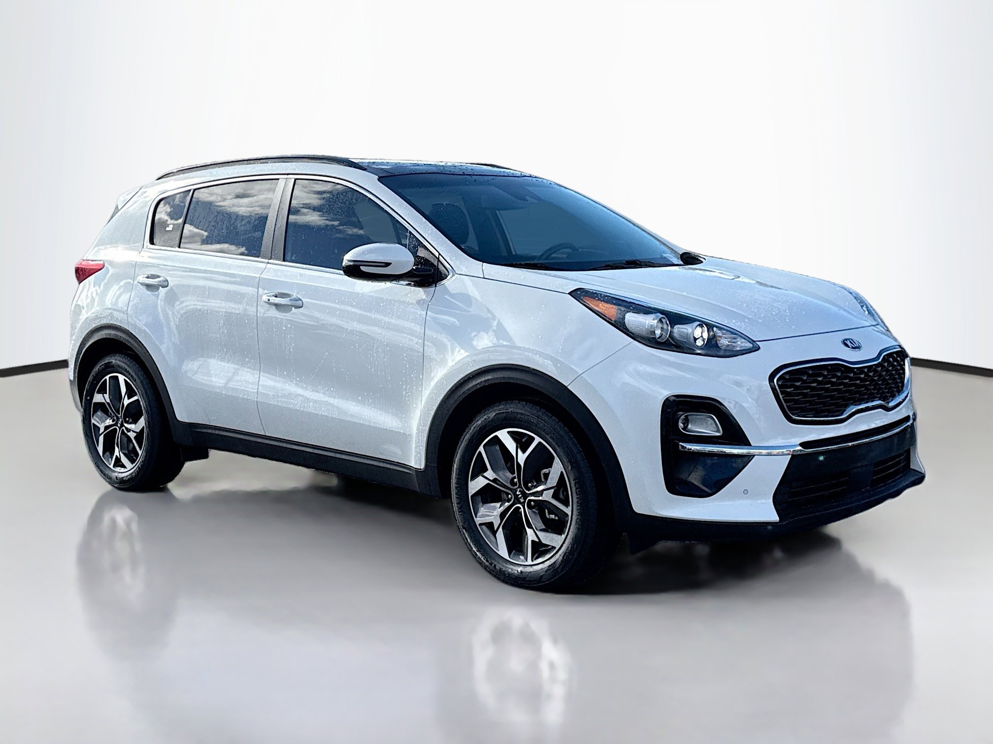 2021 Kia Sportage EX's photo