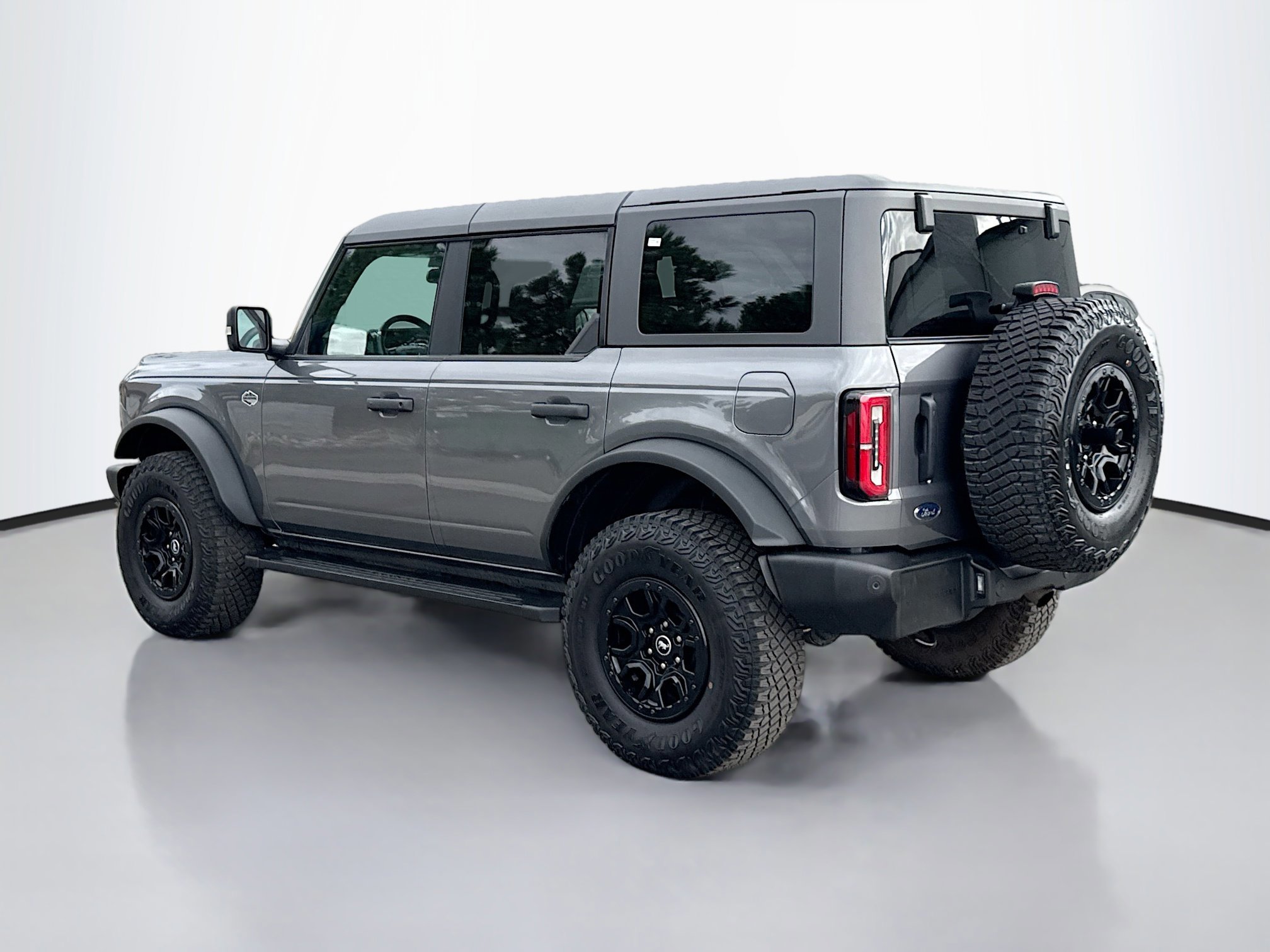 2023 Ford Bronco Wildtrak photo 3
