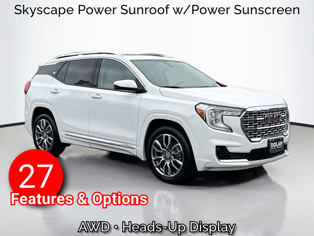 2022 GMC Terrain Denali AWD's photo
