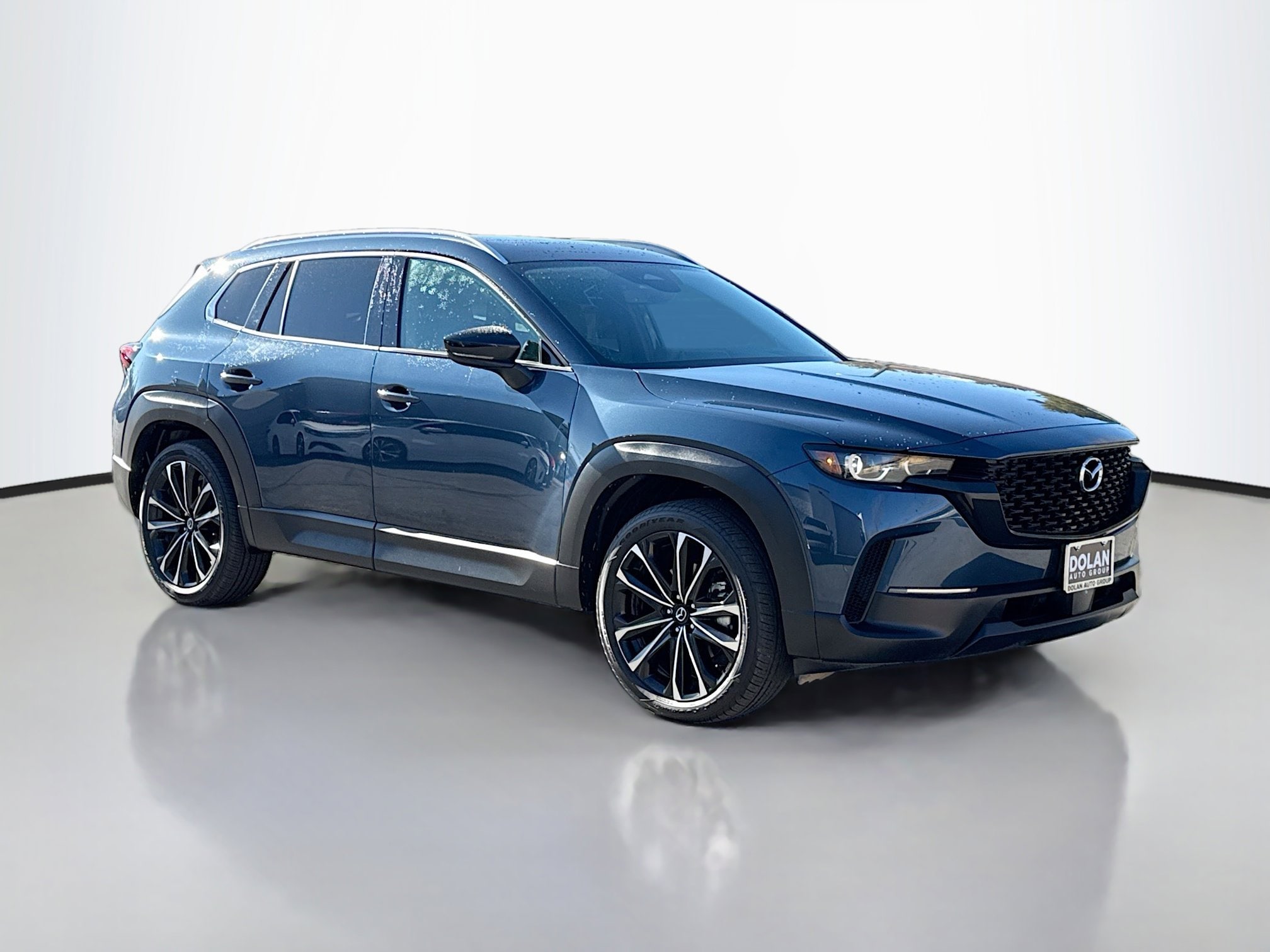 2025 Mazda CX-50 Premium Plus's photo