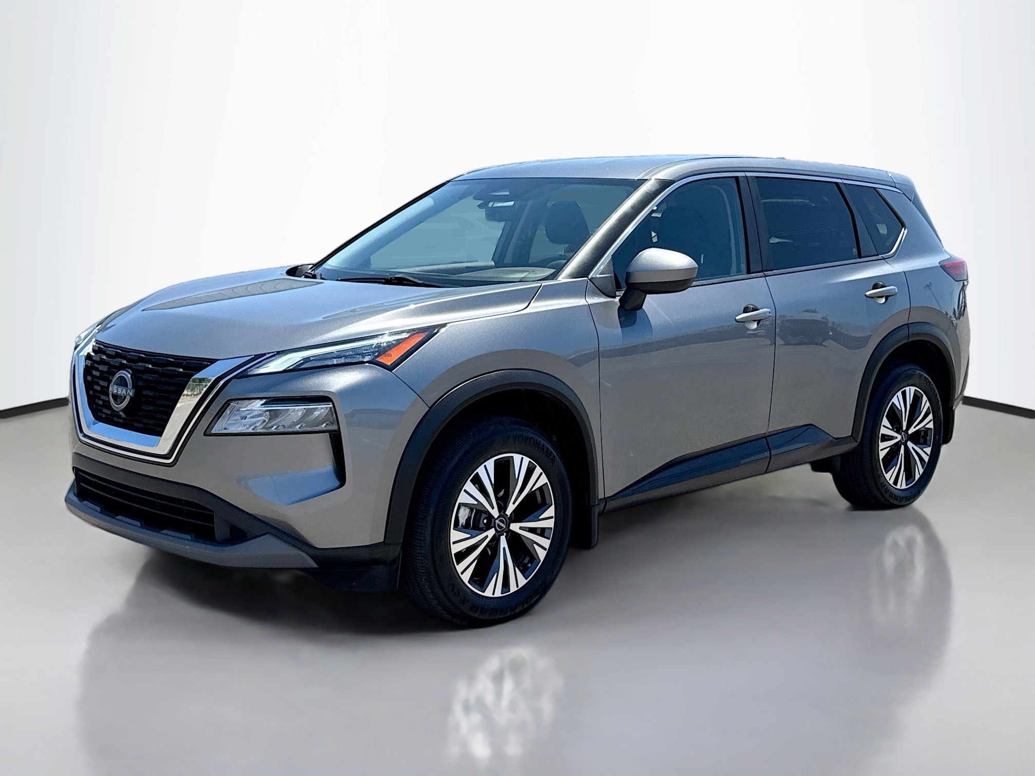 2023 Nissan Rogue SV photo 4