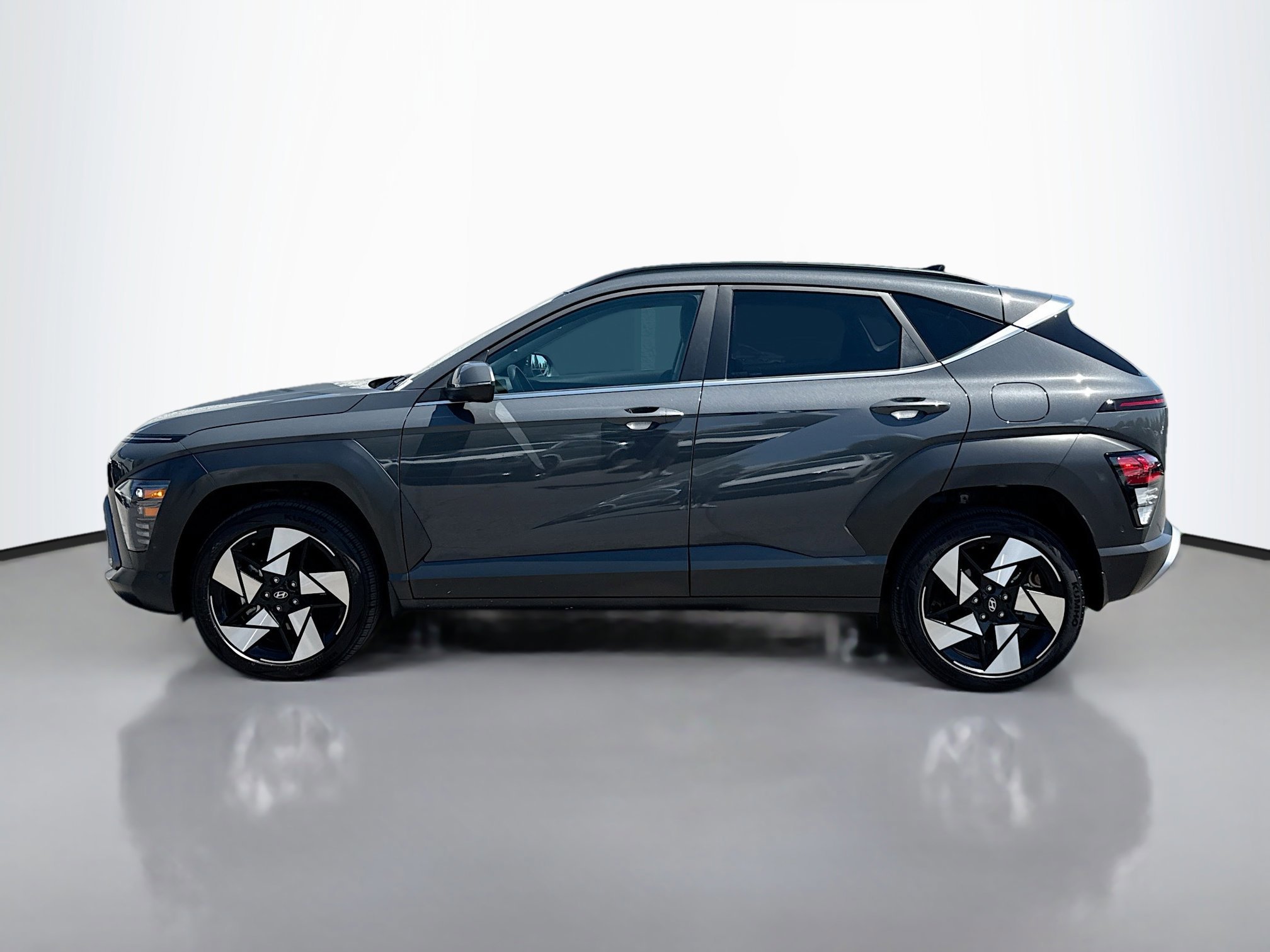 2024 Hyundai Kona Limited photo 2