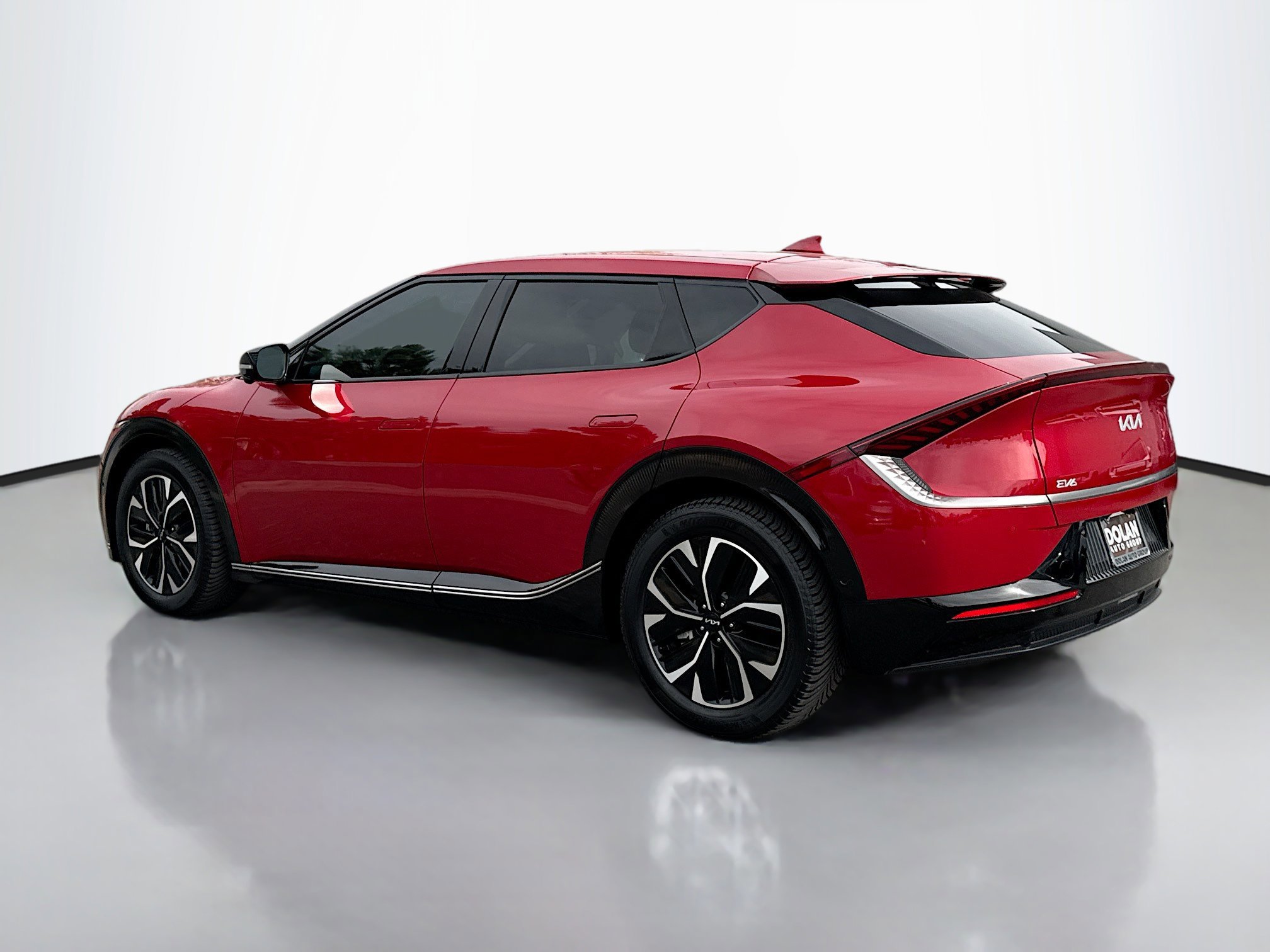 2023 Kia EV6 Wind photo 2