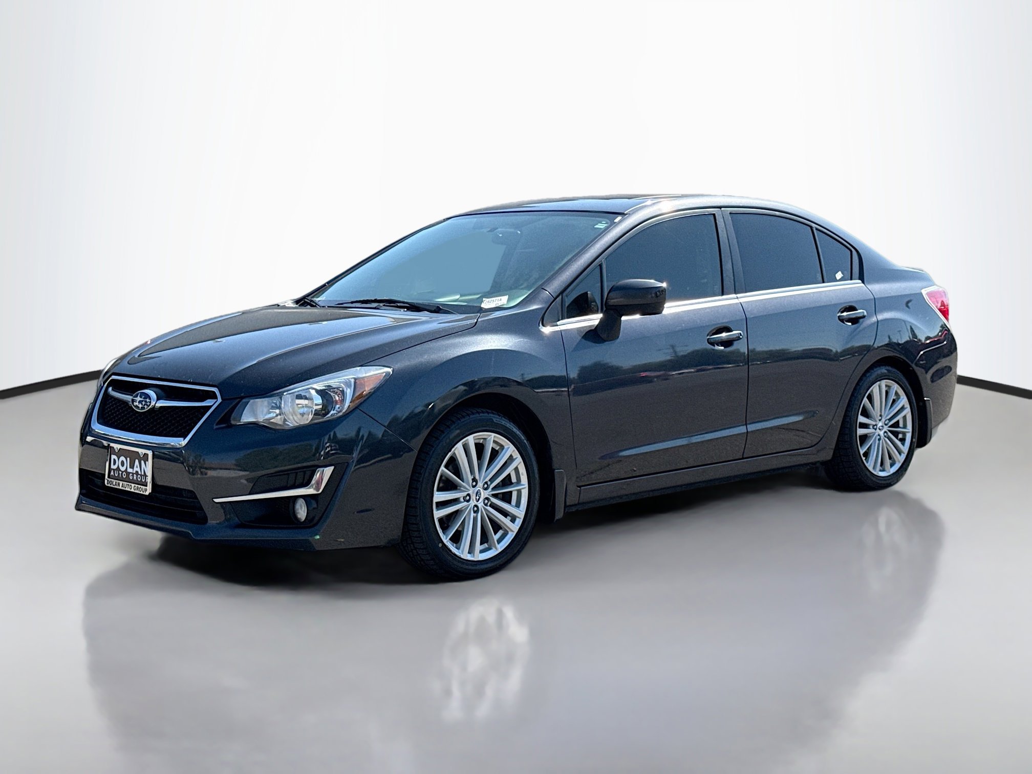 2015 Subaru Impreza Premium photo 2