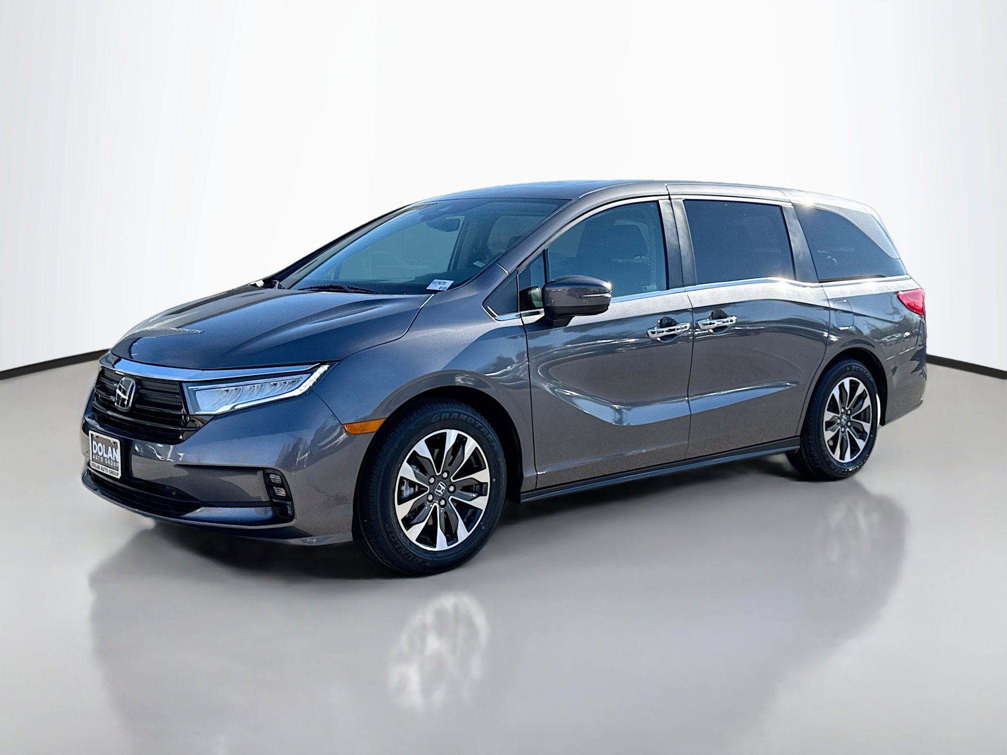 2024 Honda Odyssey EX-L photo 2