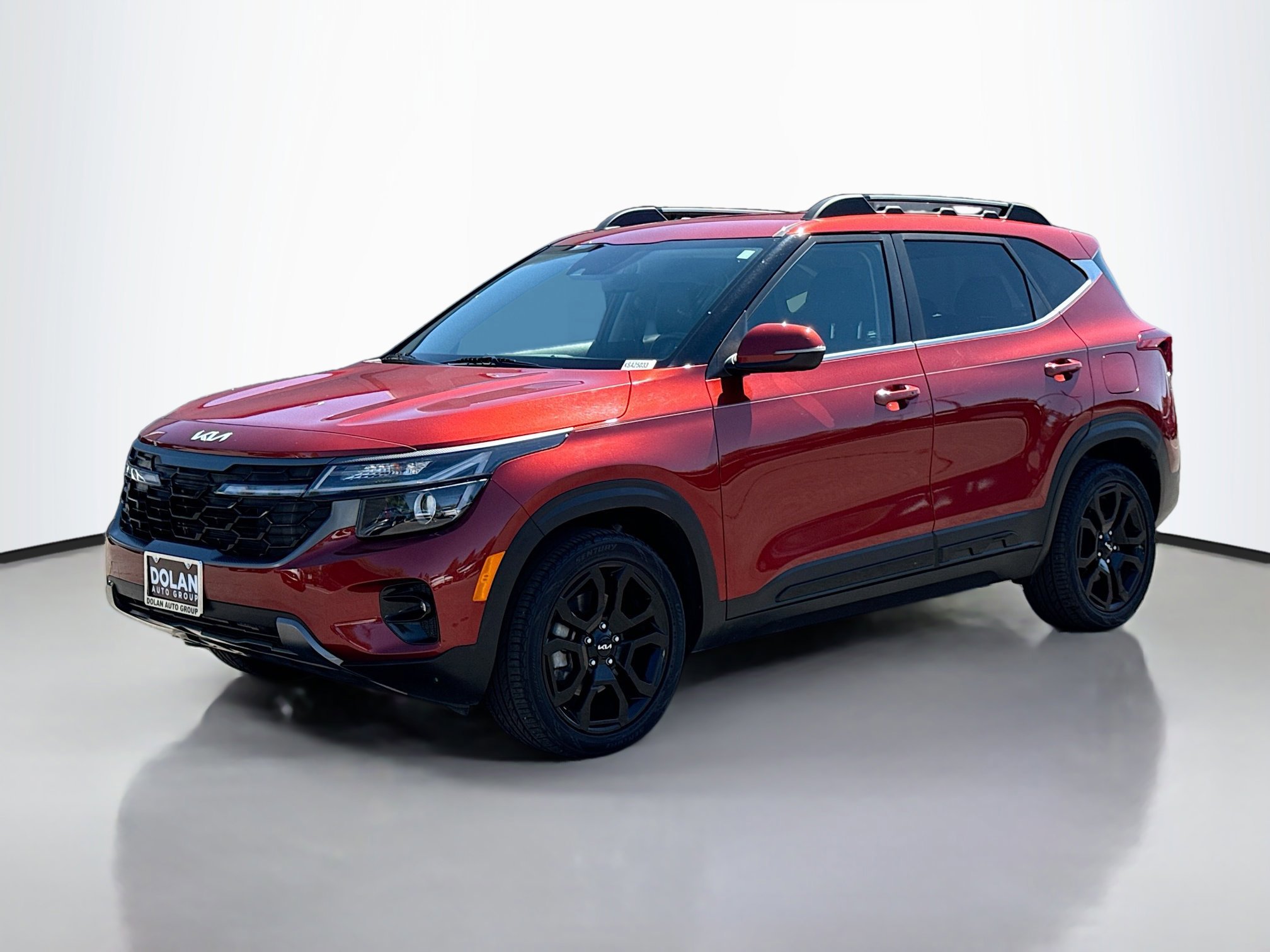 2024 Kia Seltos X-Line photo 2