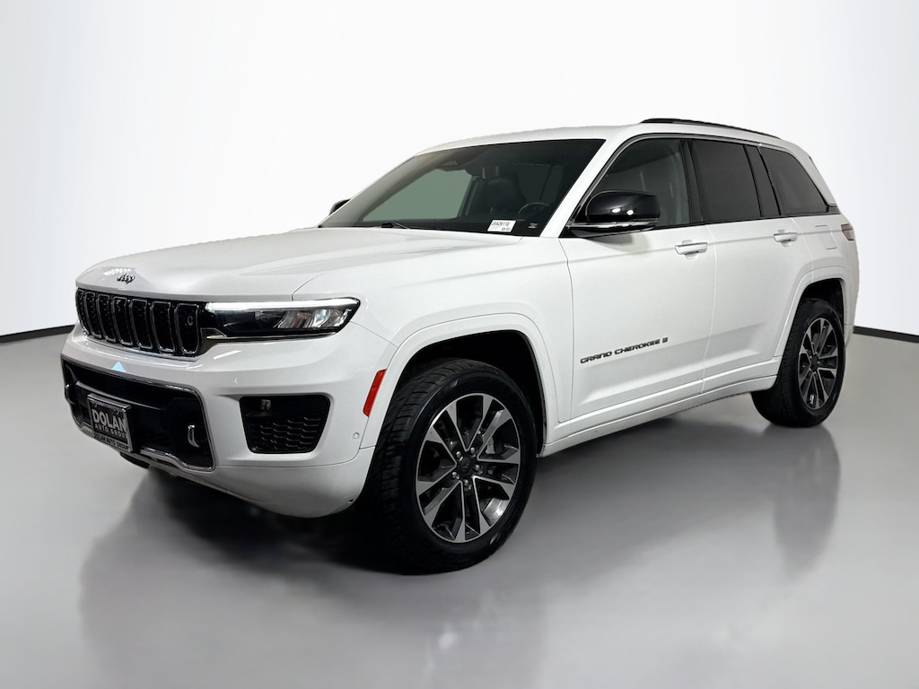 Used 2023 Jeep Grand Cherokee Overland Sport Utility
